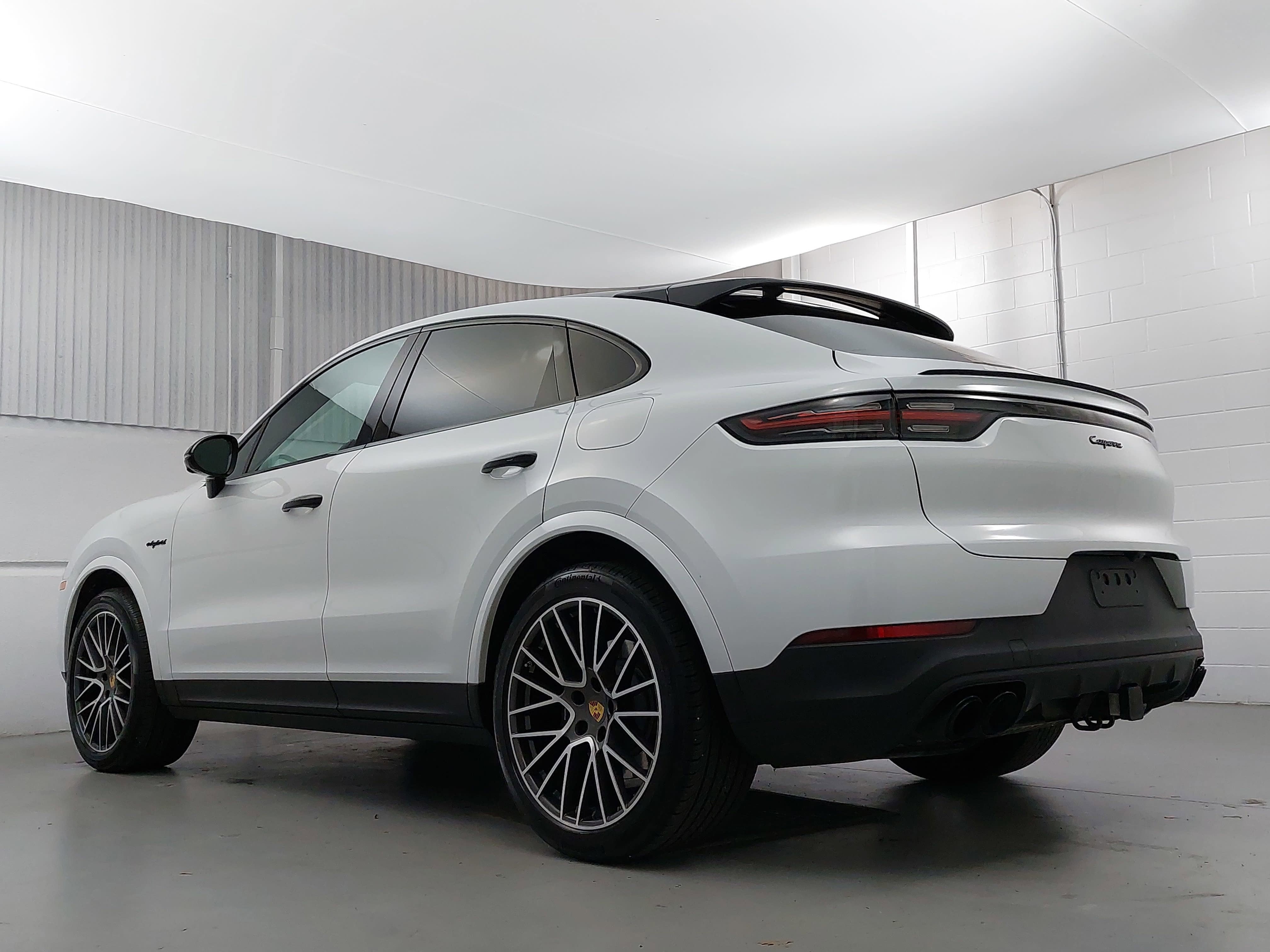 2022 Porsche Cayenne E-Hybrid Coupe E-Hybrid