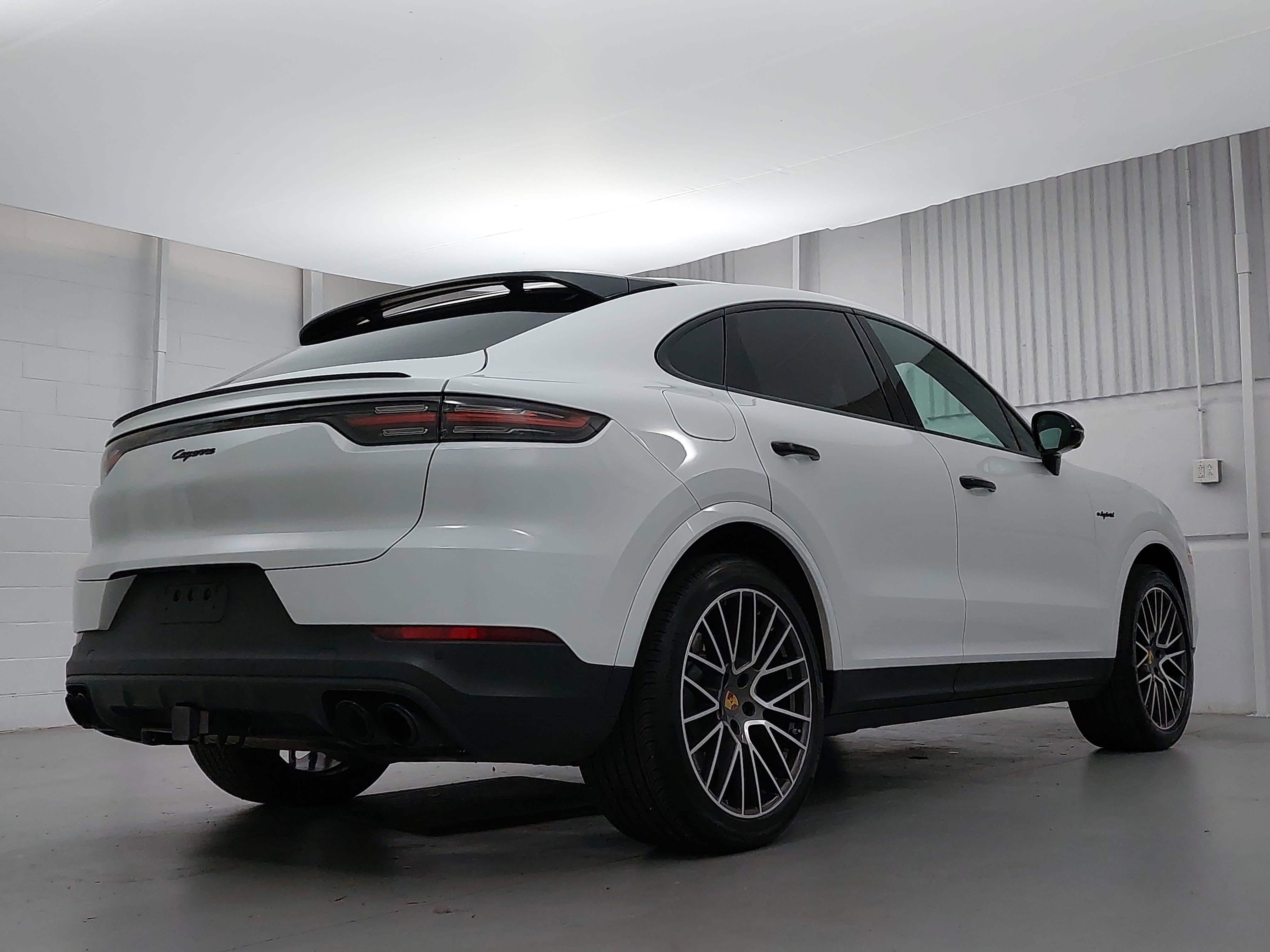 2022 Porsche Cayenne E-Hybrid Coupe E-Hybrid
