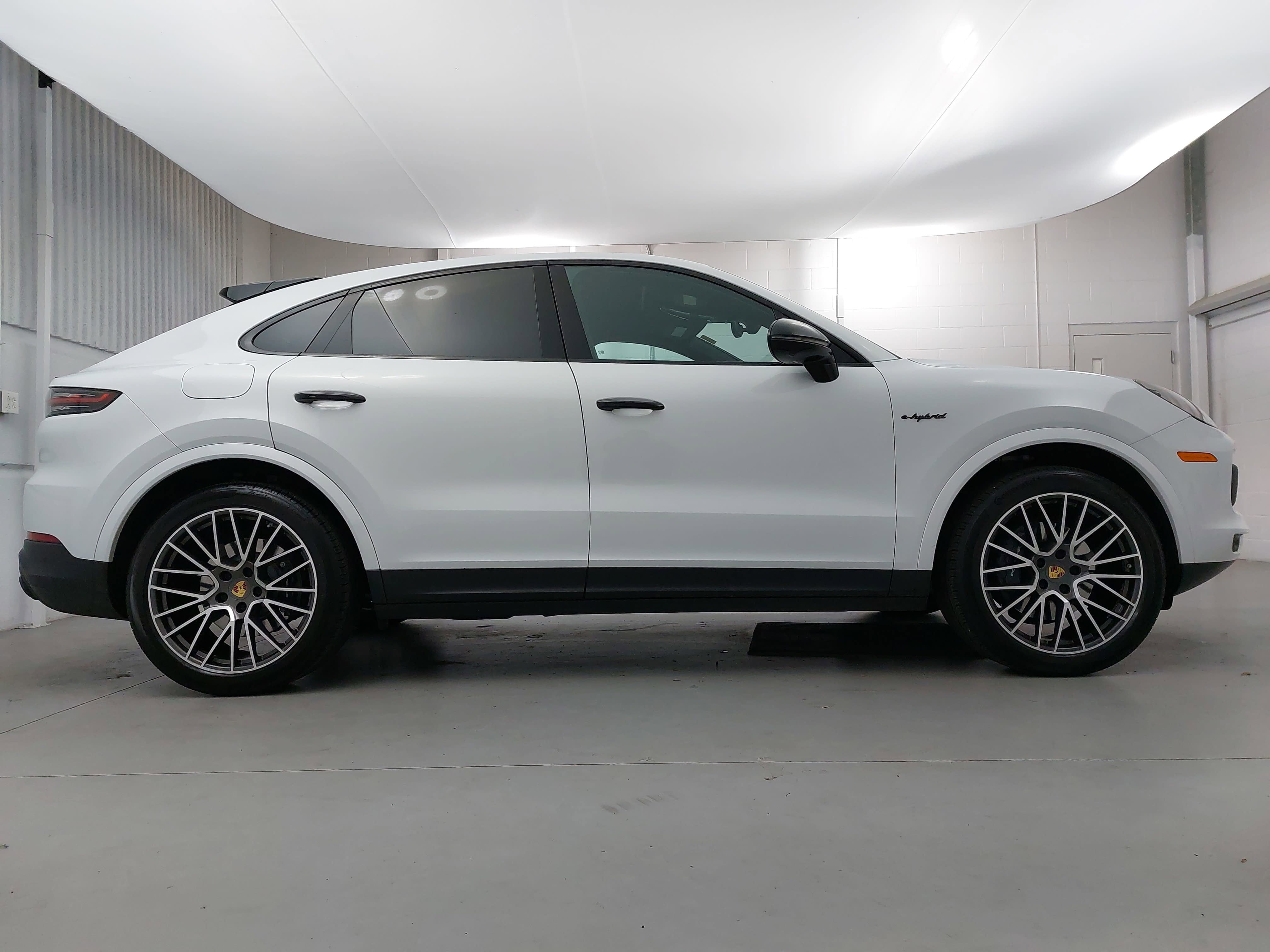 2022 Porsche Cayenne E-Hybrid Coupe E-Hybrid