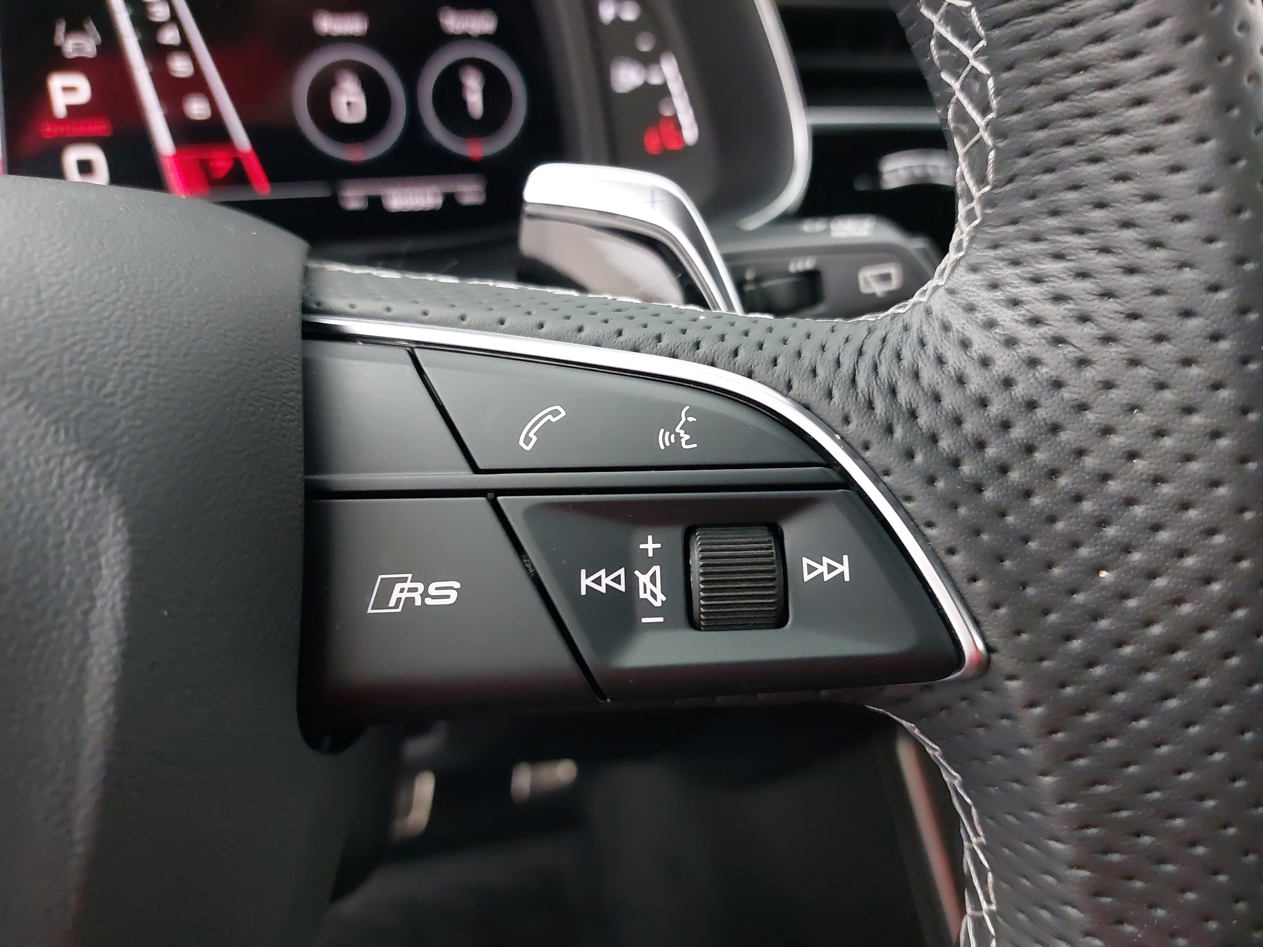 2022 Audi RS Q8 4.0T