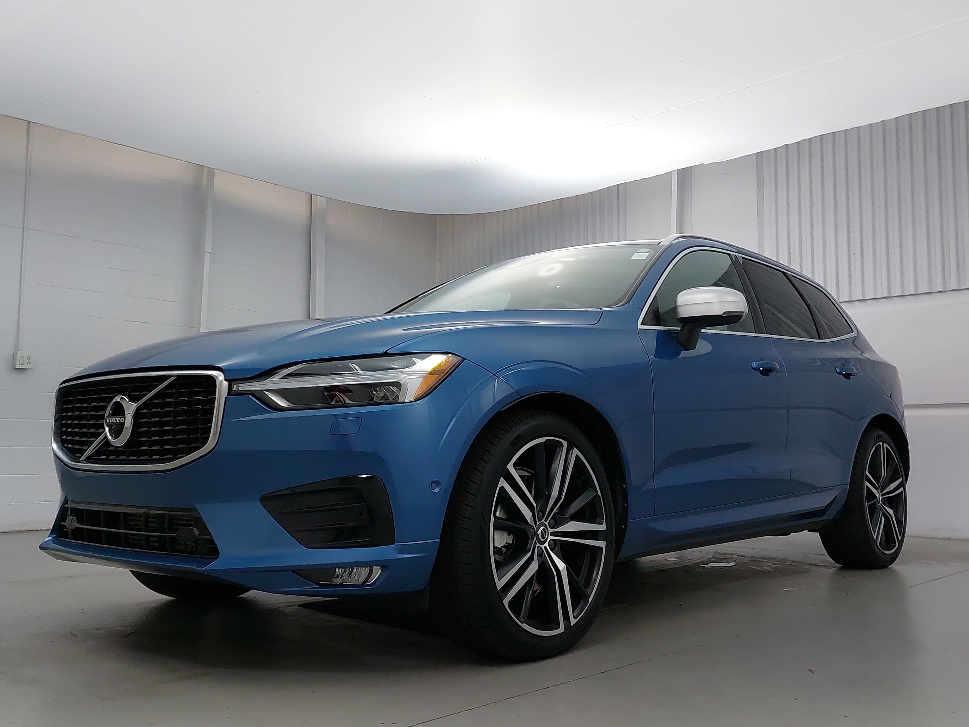 2019 Volvo XC60 T6 R-Design