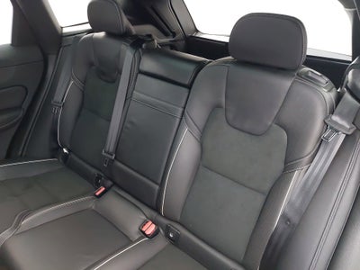 2019 Volvo XC60 T6 R-Design