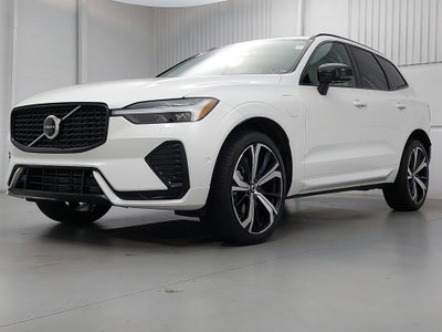 2025 Volvo XC60 Plug-In Hybrid T8 Ultra