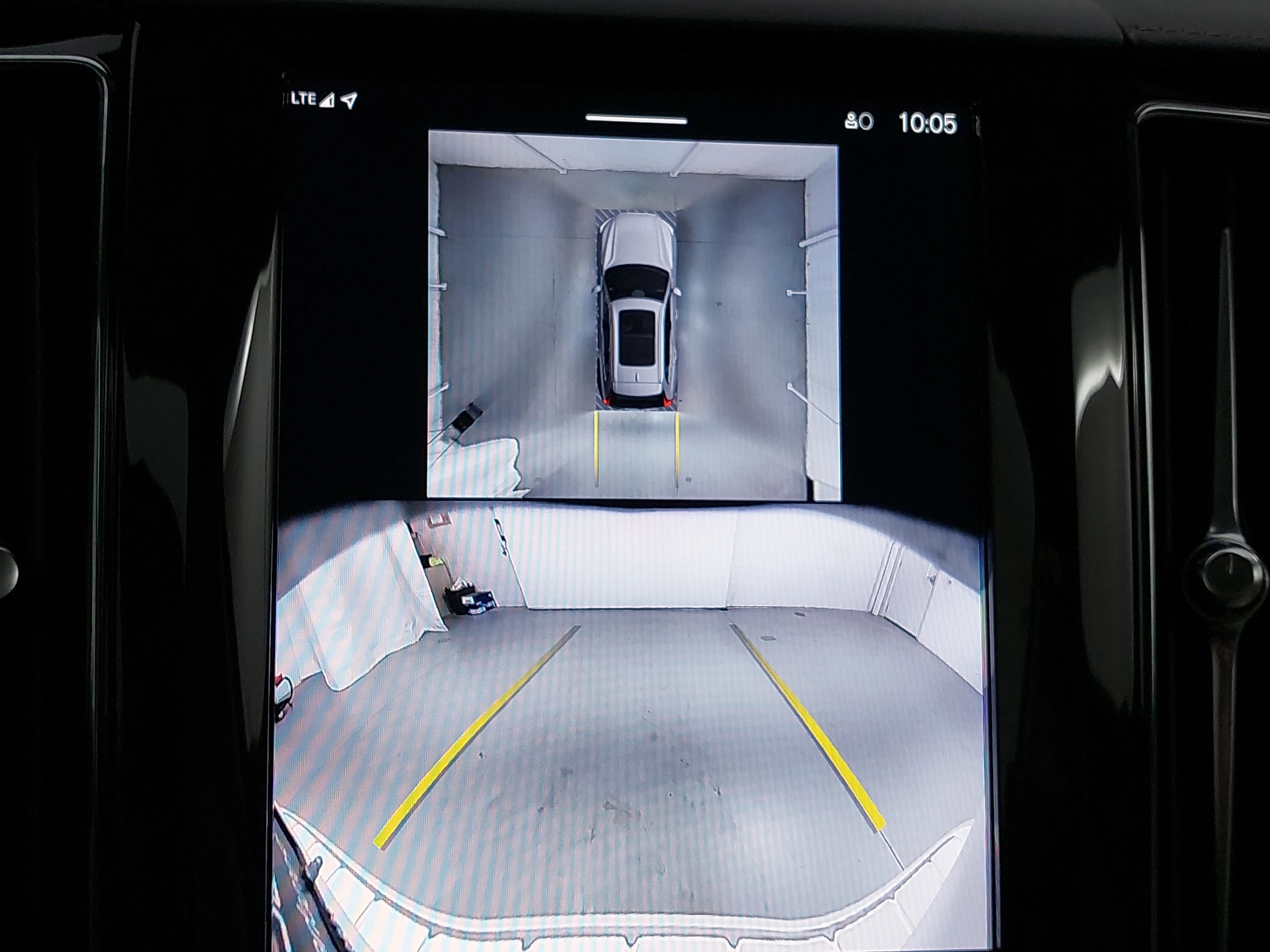 2025 Volvo XC60 Plug-In Hybrid T8 Ultra