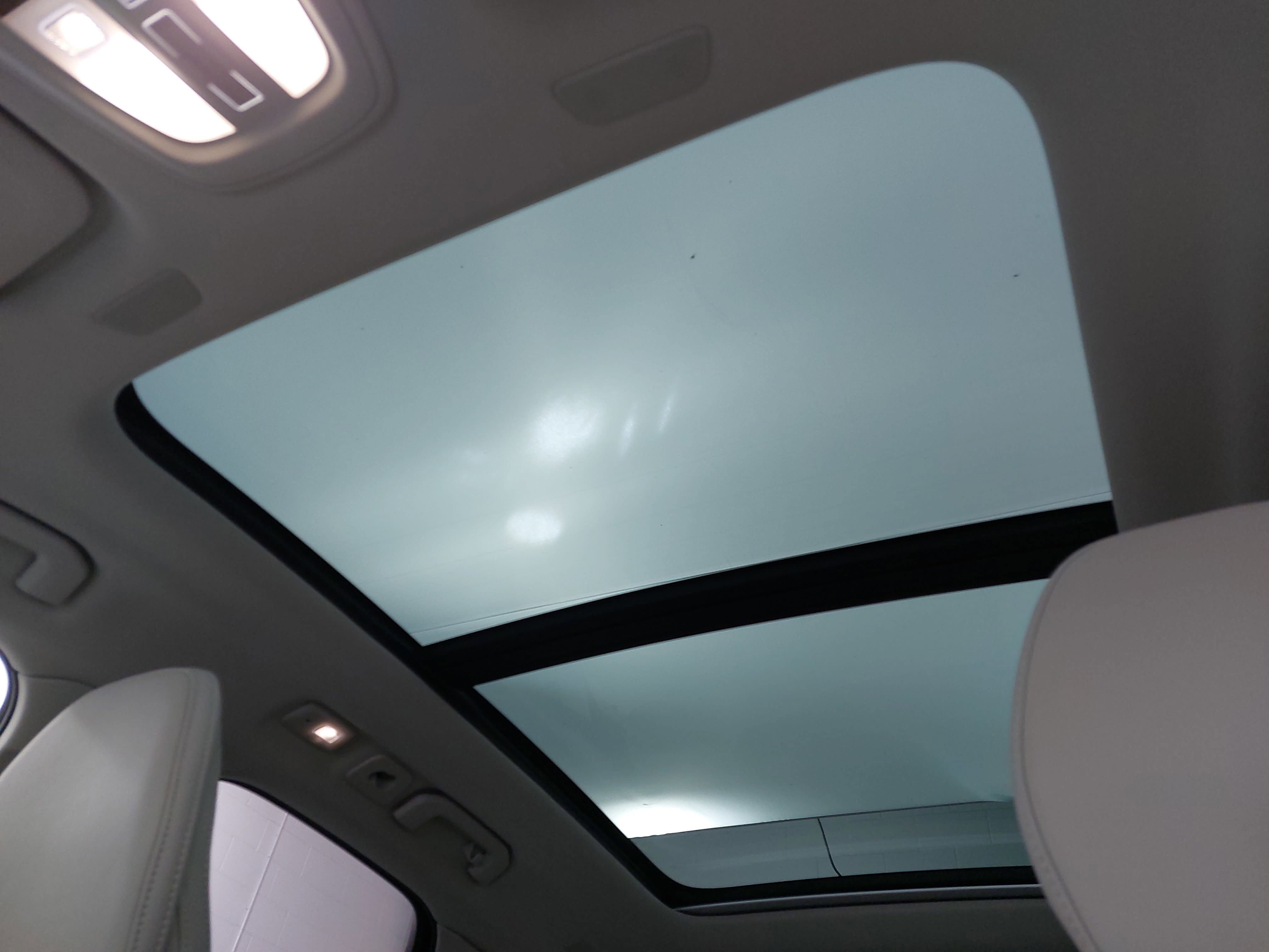 2025 Volvo XC60 Plug-In Hybrid T8 Ultra