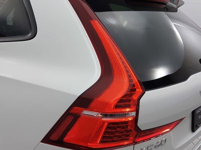 2025 Volvo XC60 Plug-In Hybrid T8 Ultra