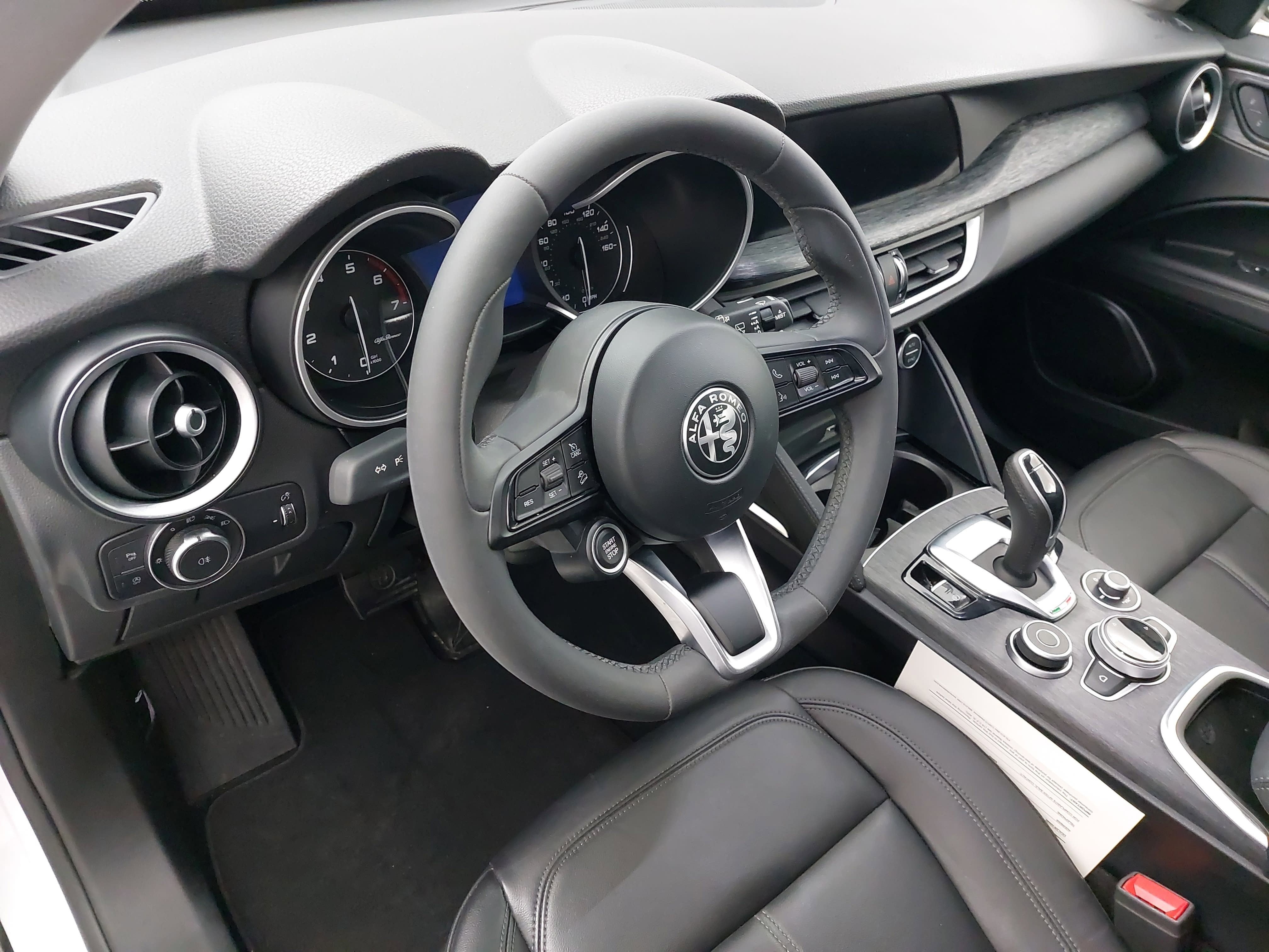 2021 Alfa Romeo Stelvio Sprint