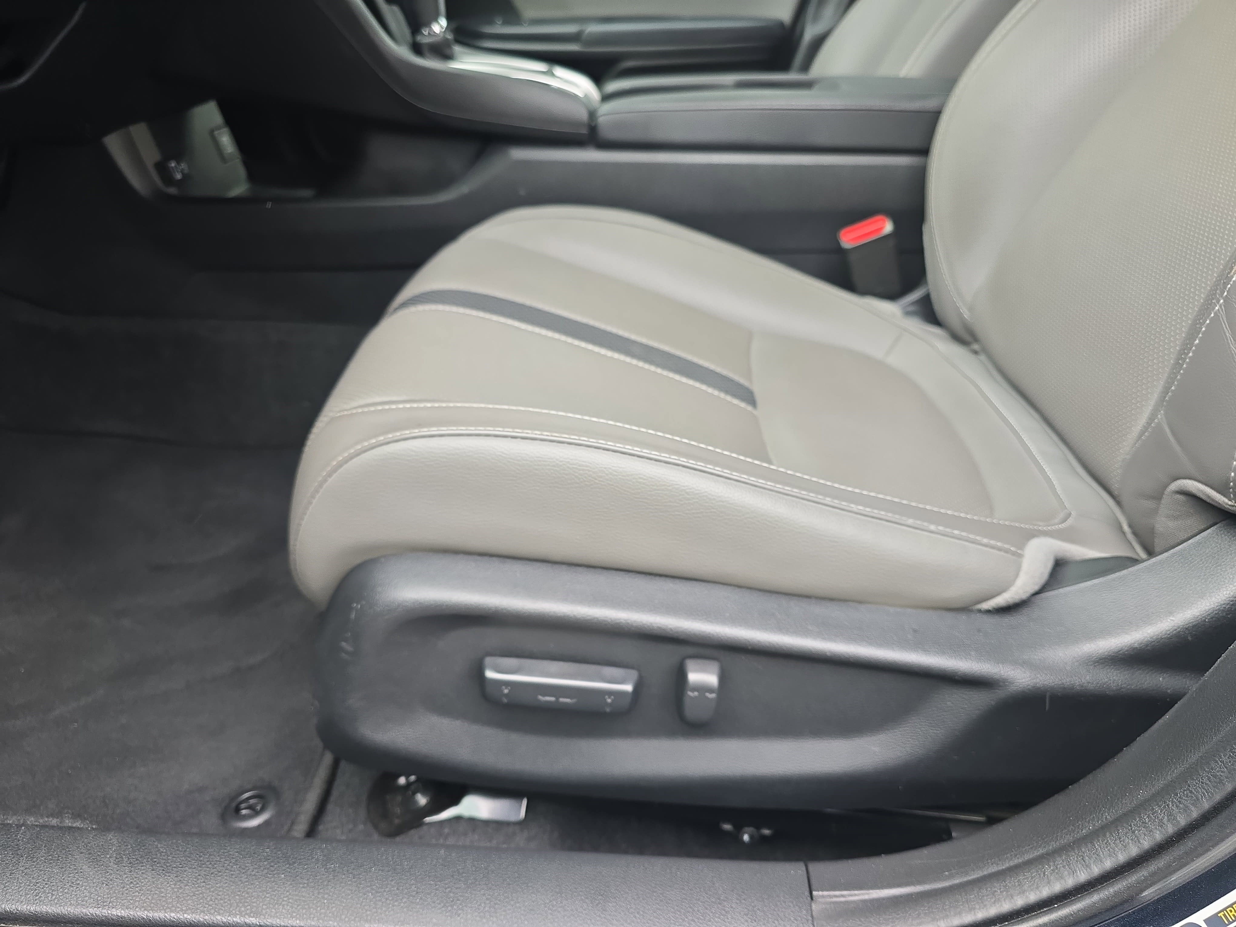 2020 Honda Civic Touring CVT