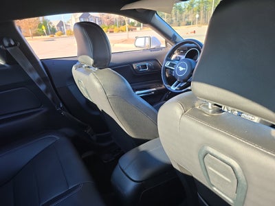 2022 Ford Mustang EcoBoost Premium Fastback