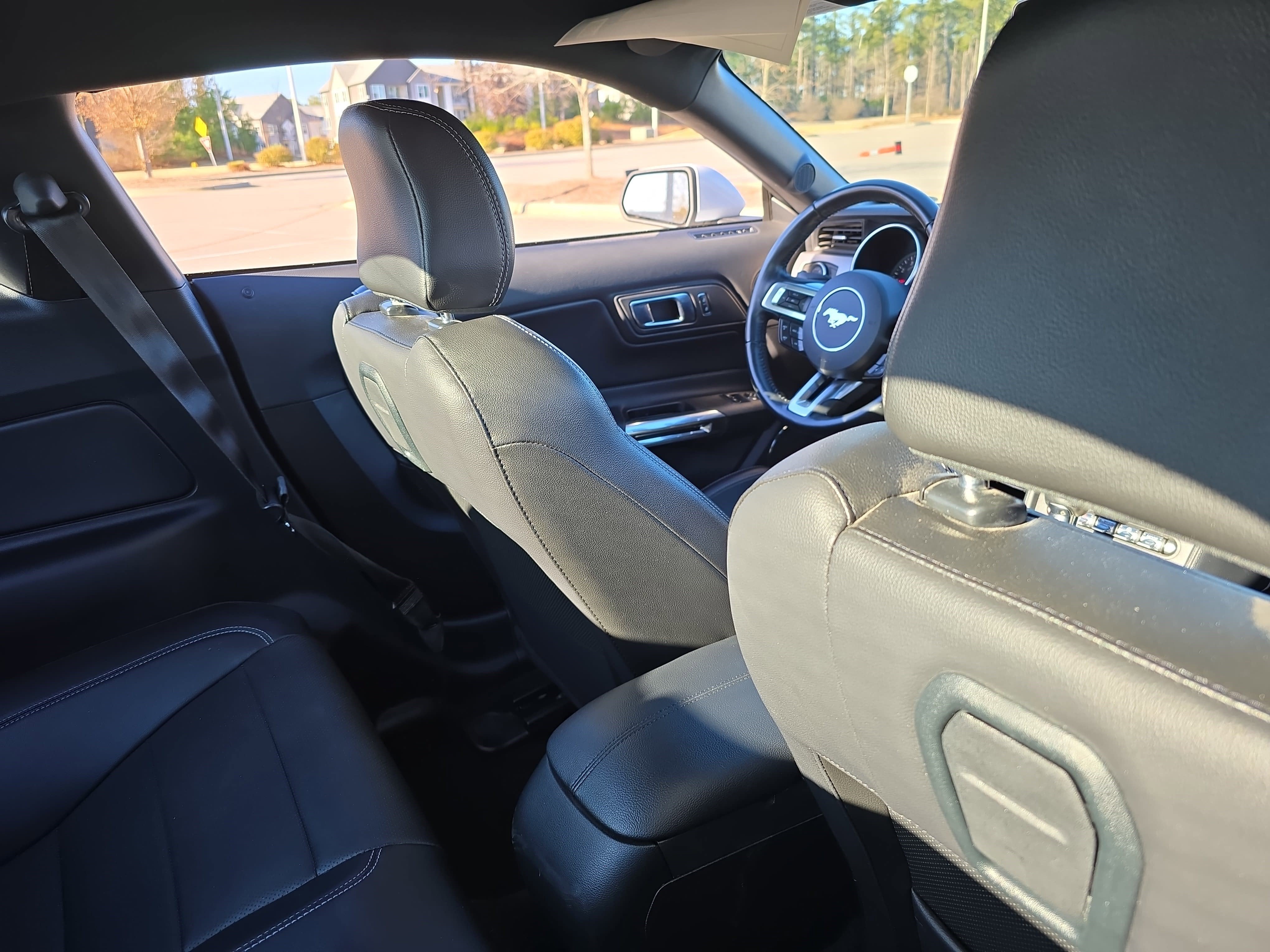 2022 Ford Mustang EcoBoost Premium Fastback