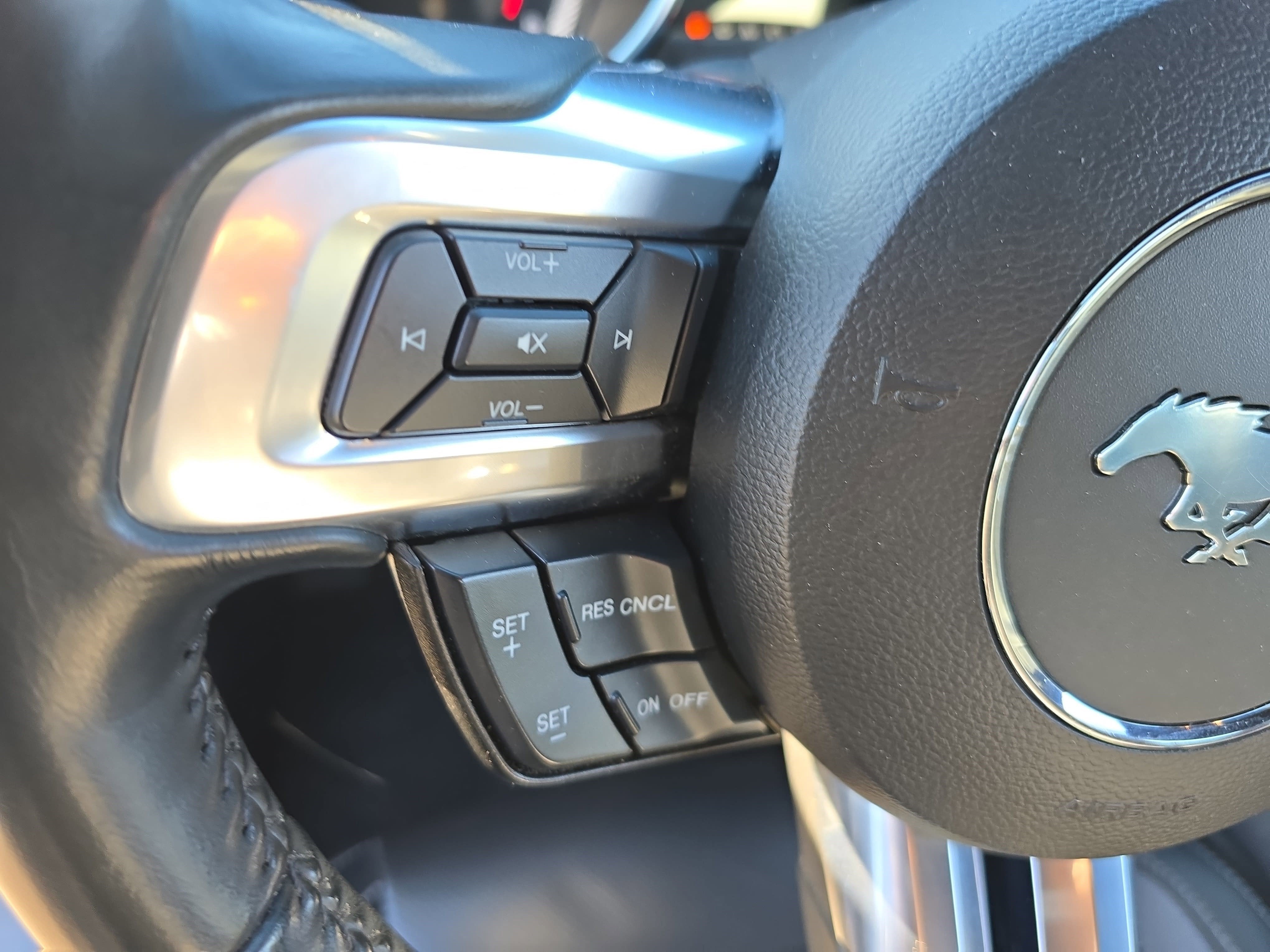 2022 Ford Mustang EcoBoost Premium Fastback