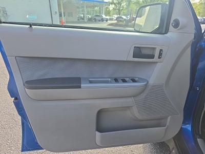 2012 Ford Escape FWD 4dr XLT