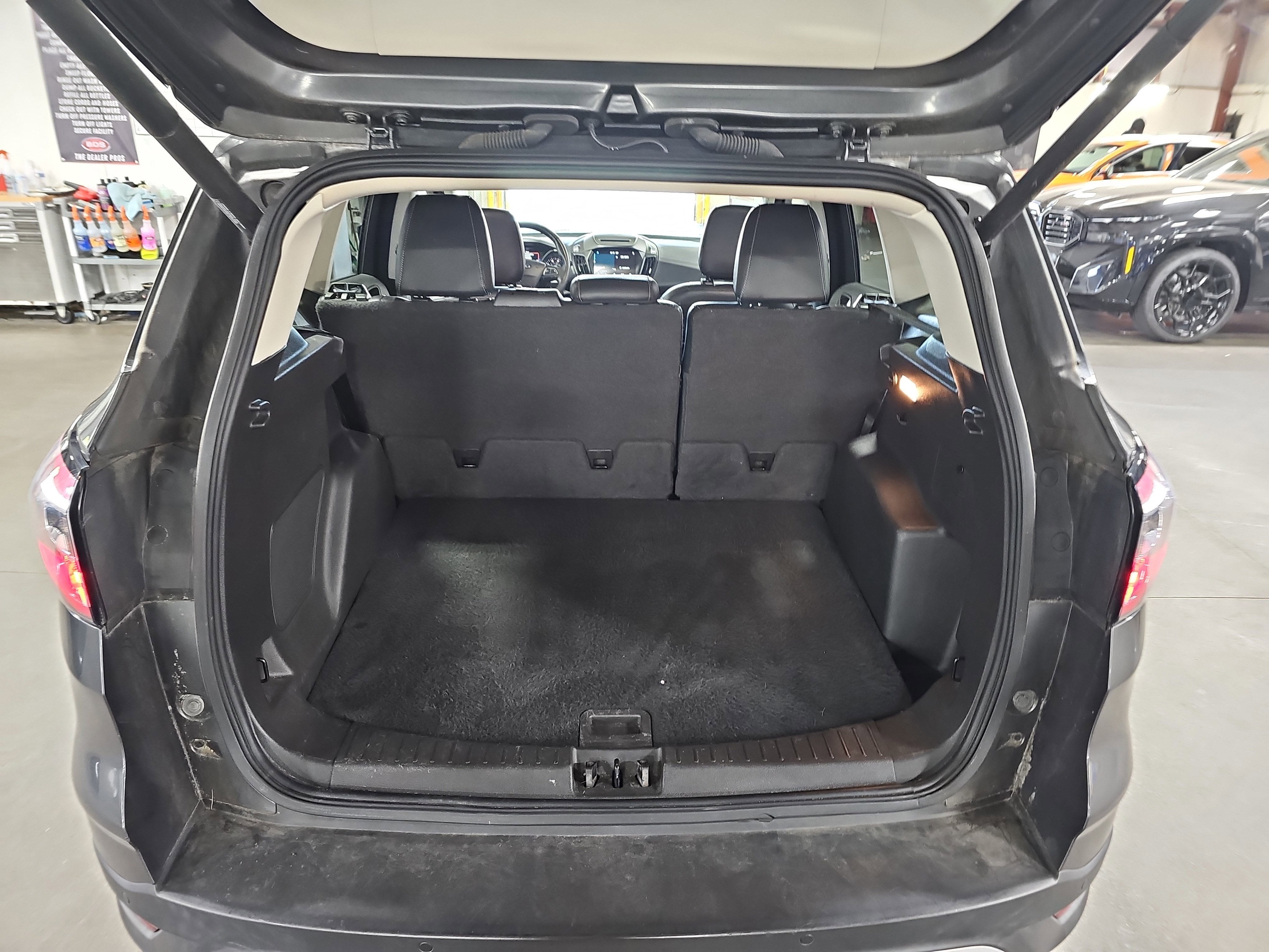 2018 Ford Escape Titanium 4WD