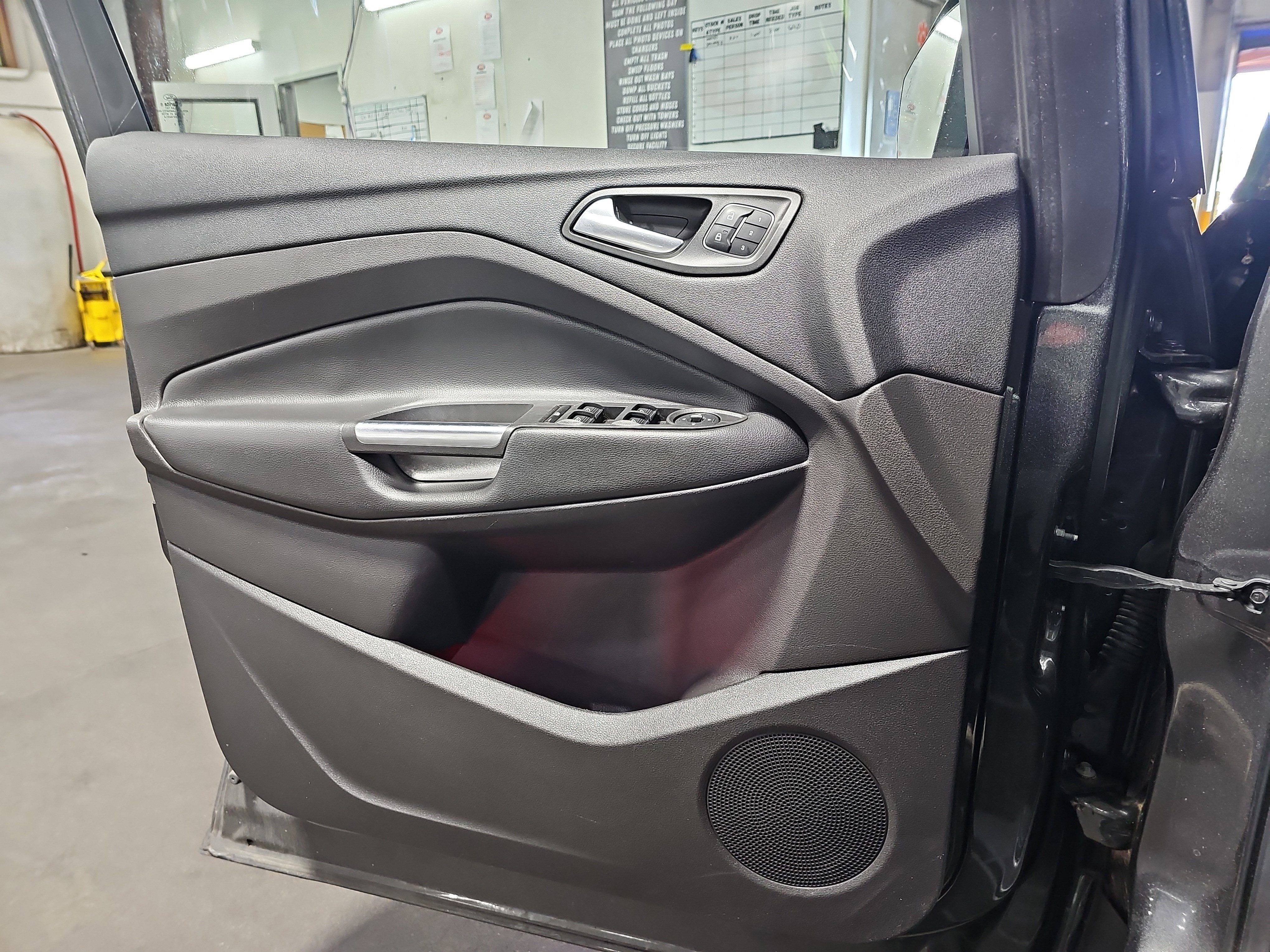 2018 Ford Escape Titanium 4WD