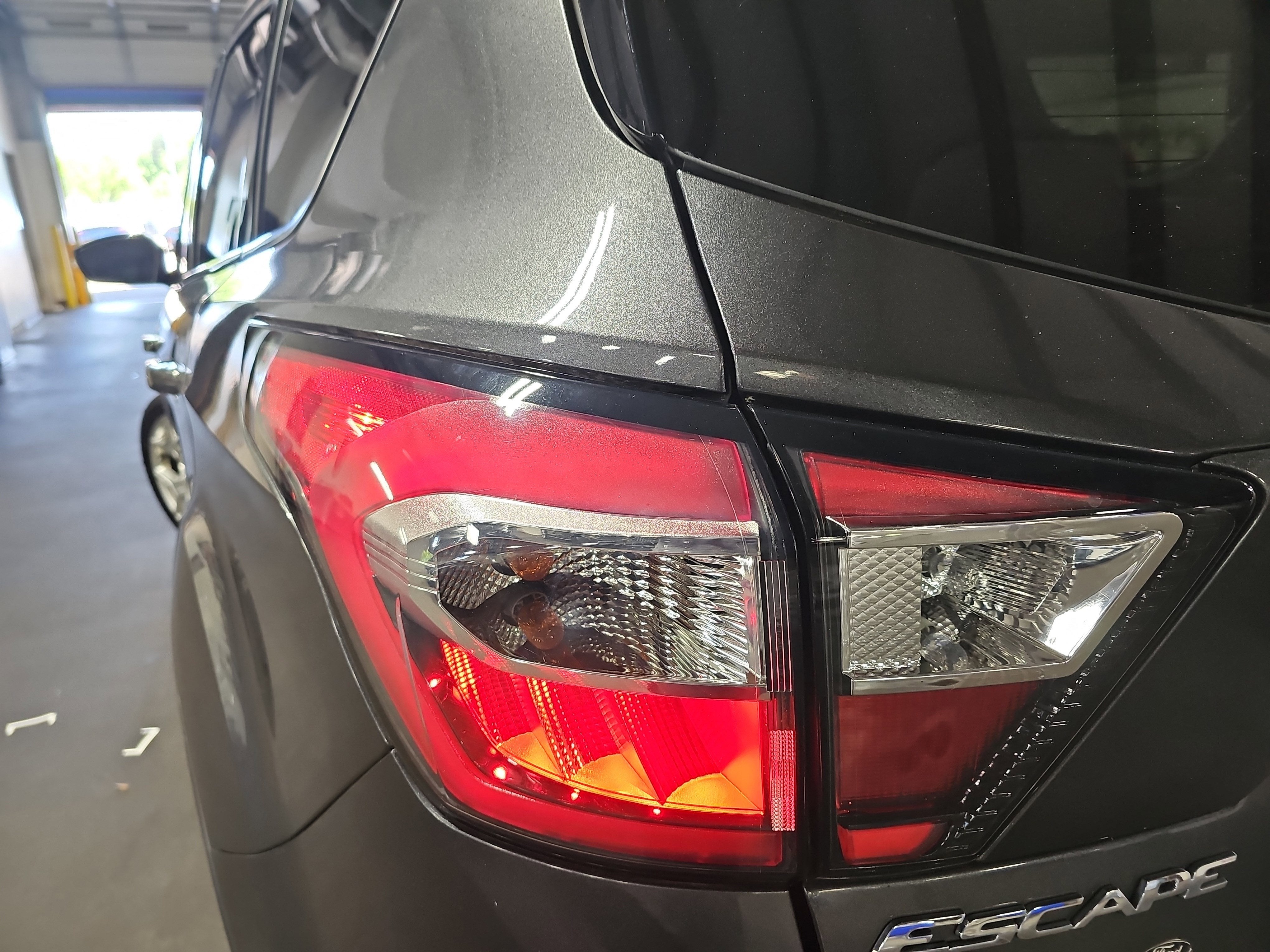 2018 Ford Escape Titanium 4WD