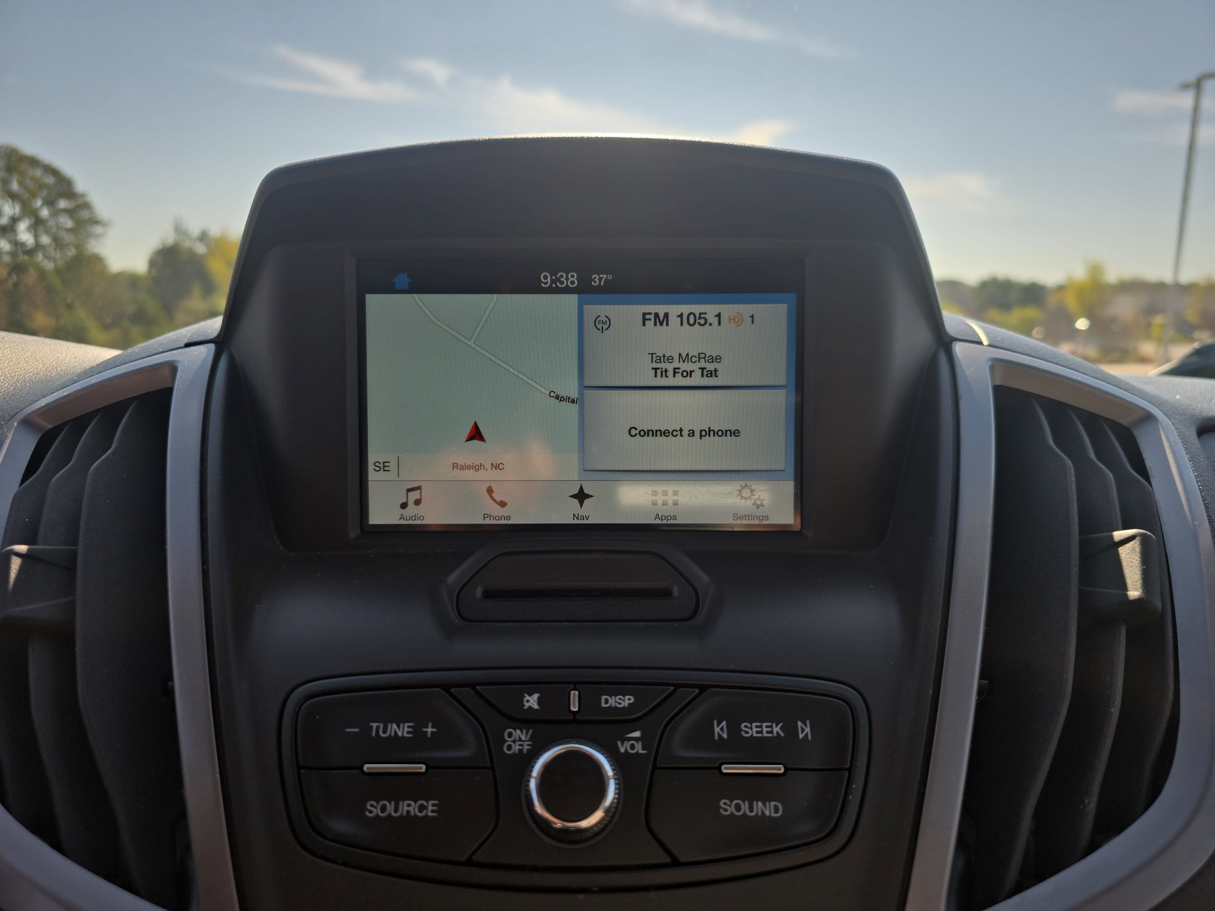 2016 Ford Transit Wagon T-150 130 Low Roof XLT Swing-Out RH Dr