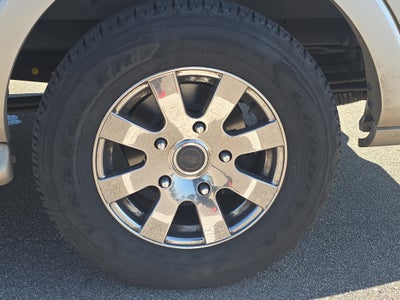 2016 Ford Transit Wagon T-150 130 Low Roof XLT Swing-Out RH Dr