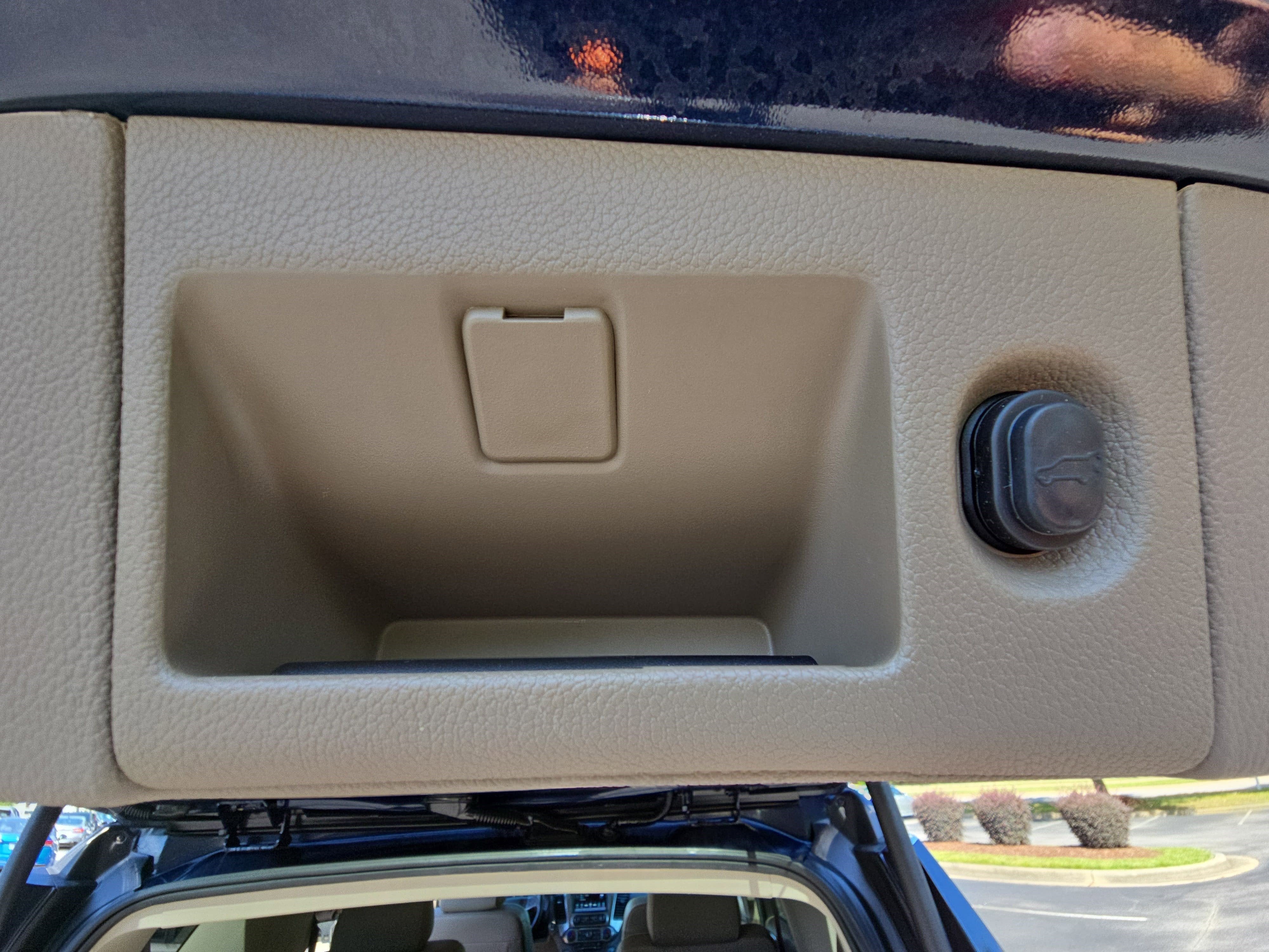 2020 Chevrolet Tahoe 4WD 4dr Premier