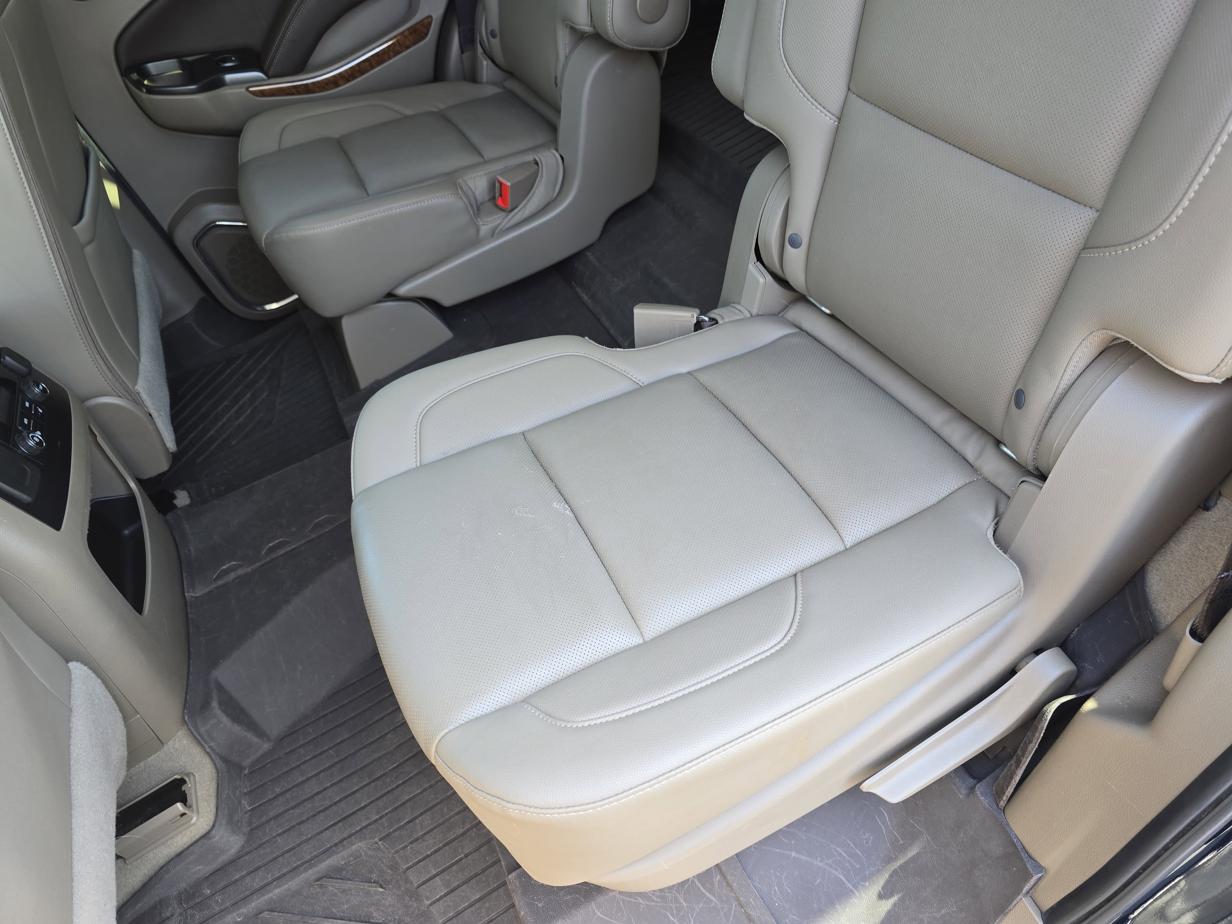 2020 Chevrolet Tahoe 4WD 4dr Premier