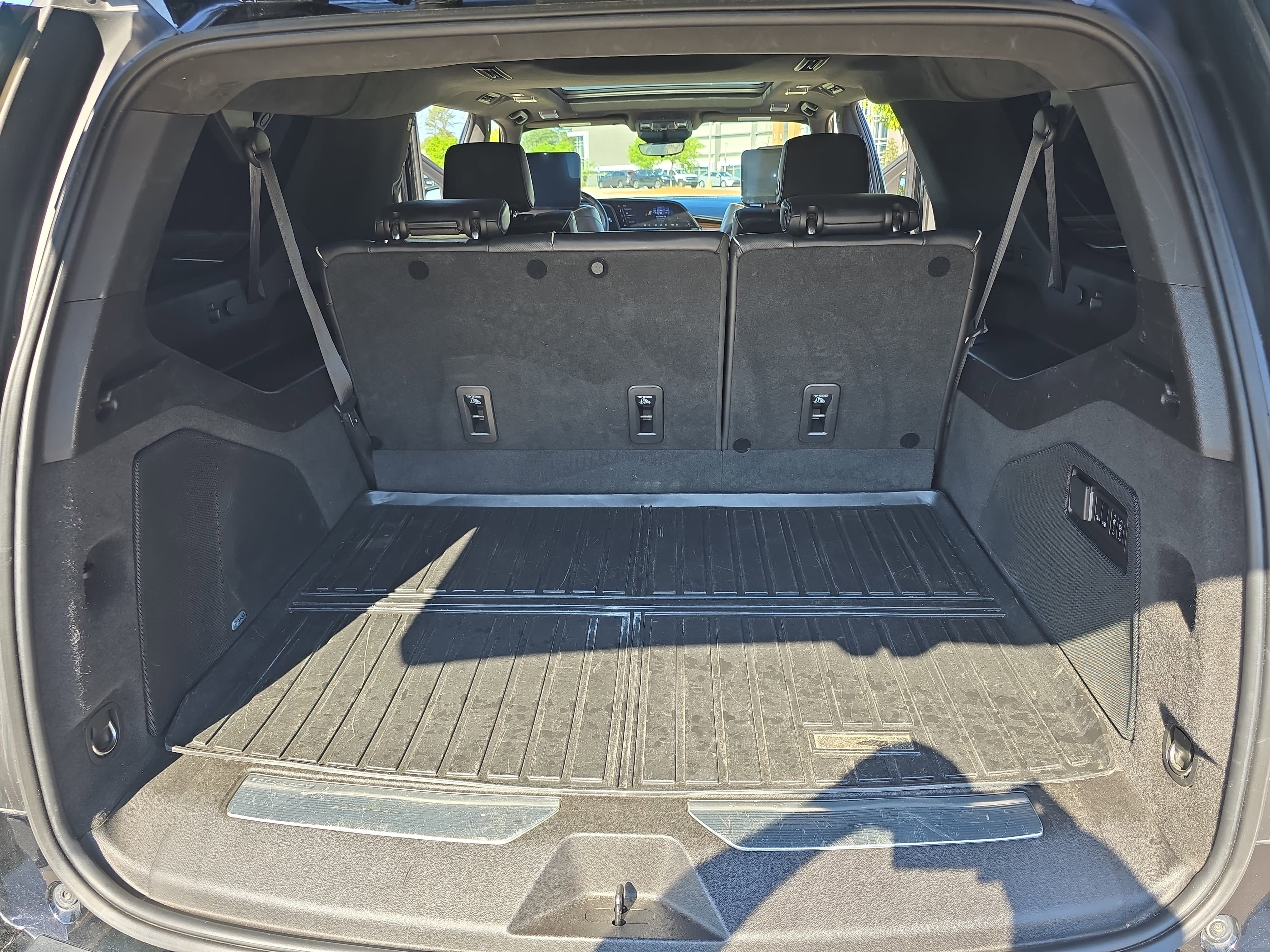 2021 Cadillac Escalade ESV 4WD 4dr Sport Platinum