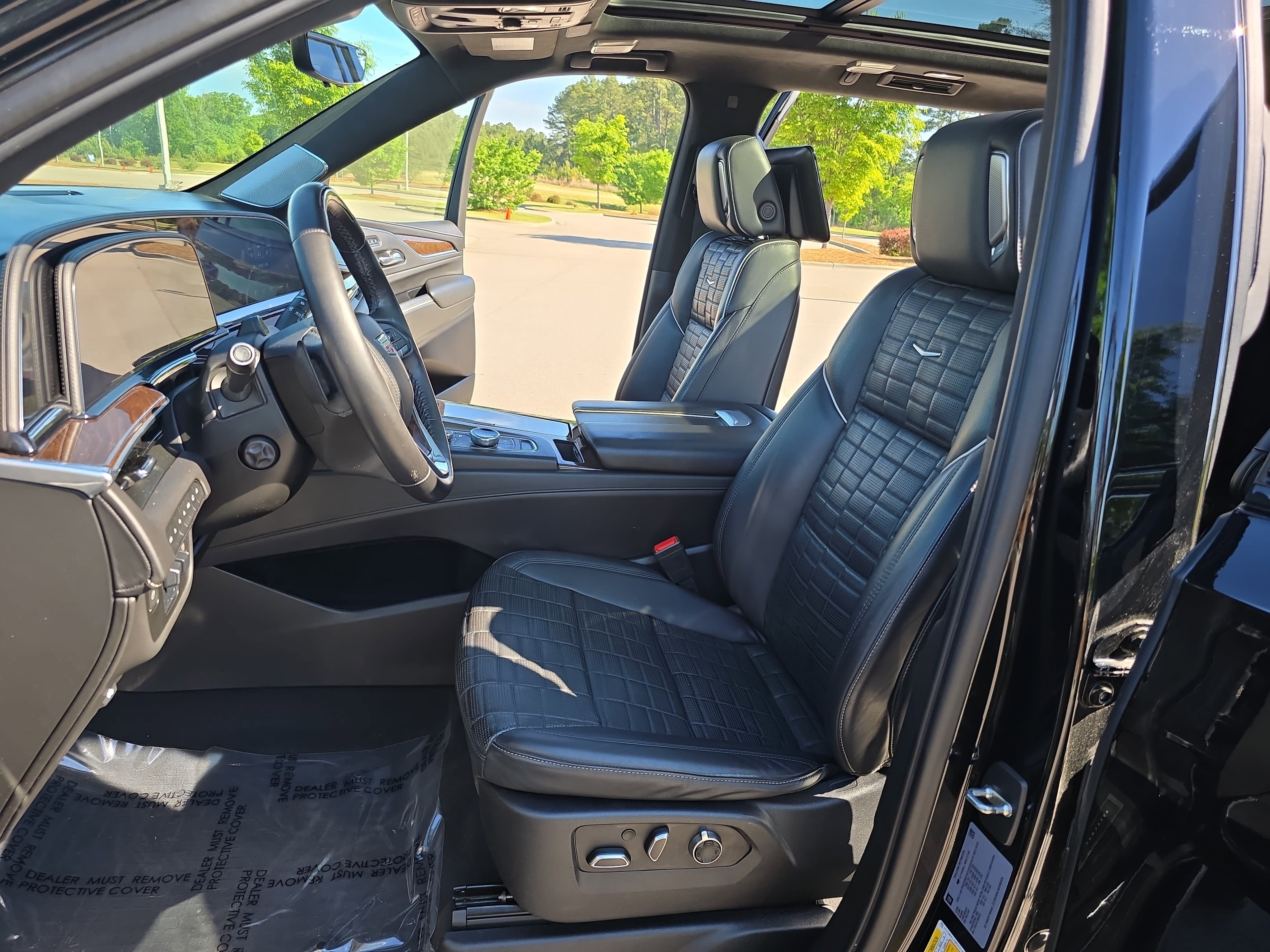 2021 Cadillac Escalade ESV 4WD 4dr Sport Platinum