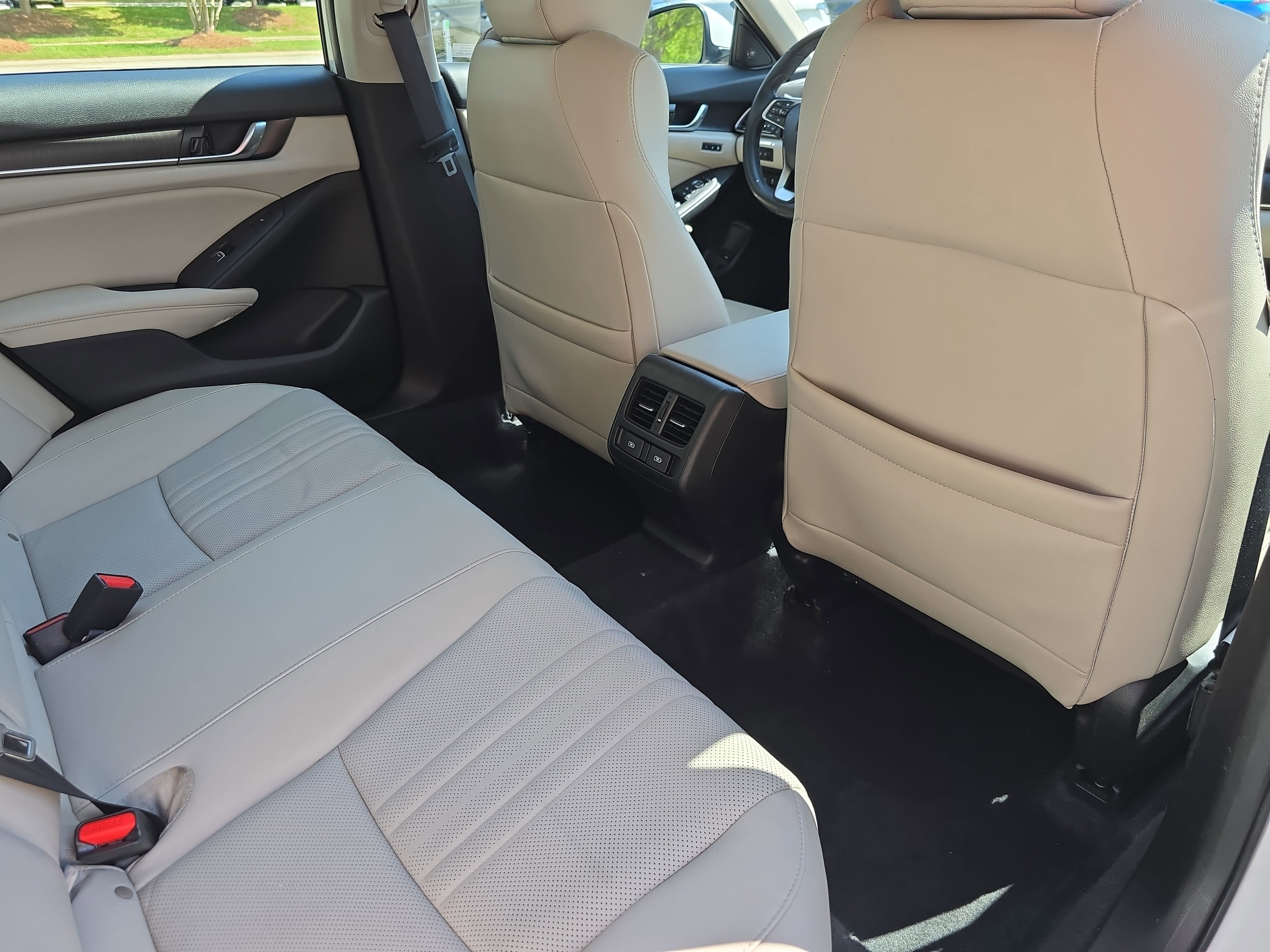 2021 Honda Accord Touring 2.0T Auto