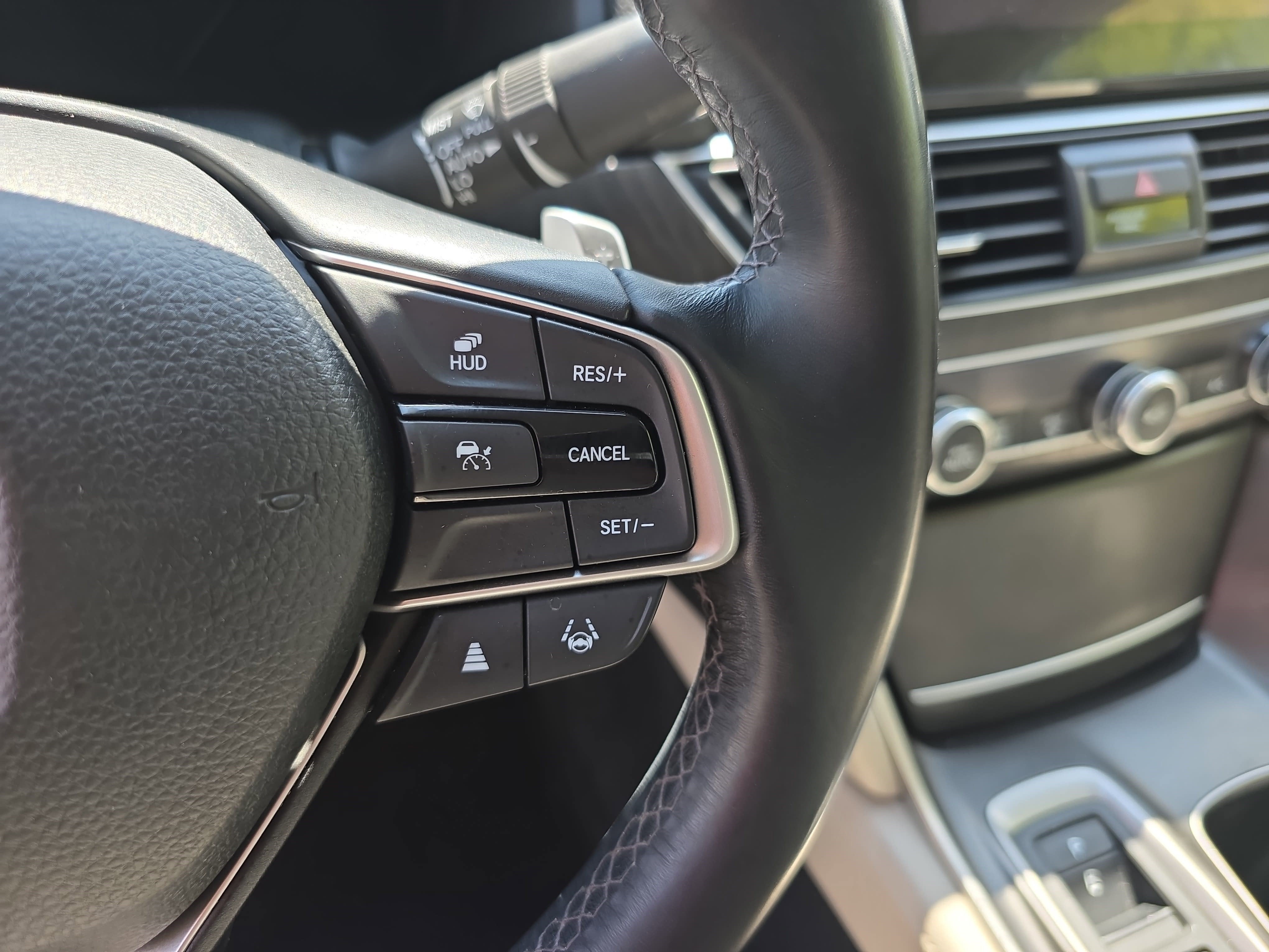 2021 Honda Accord Touring 2.0T Auto