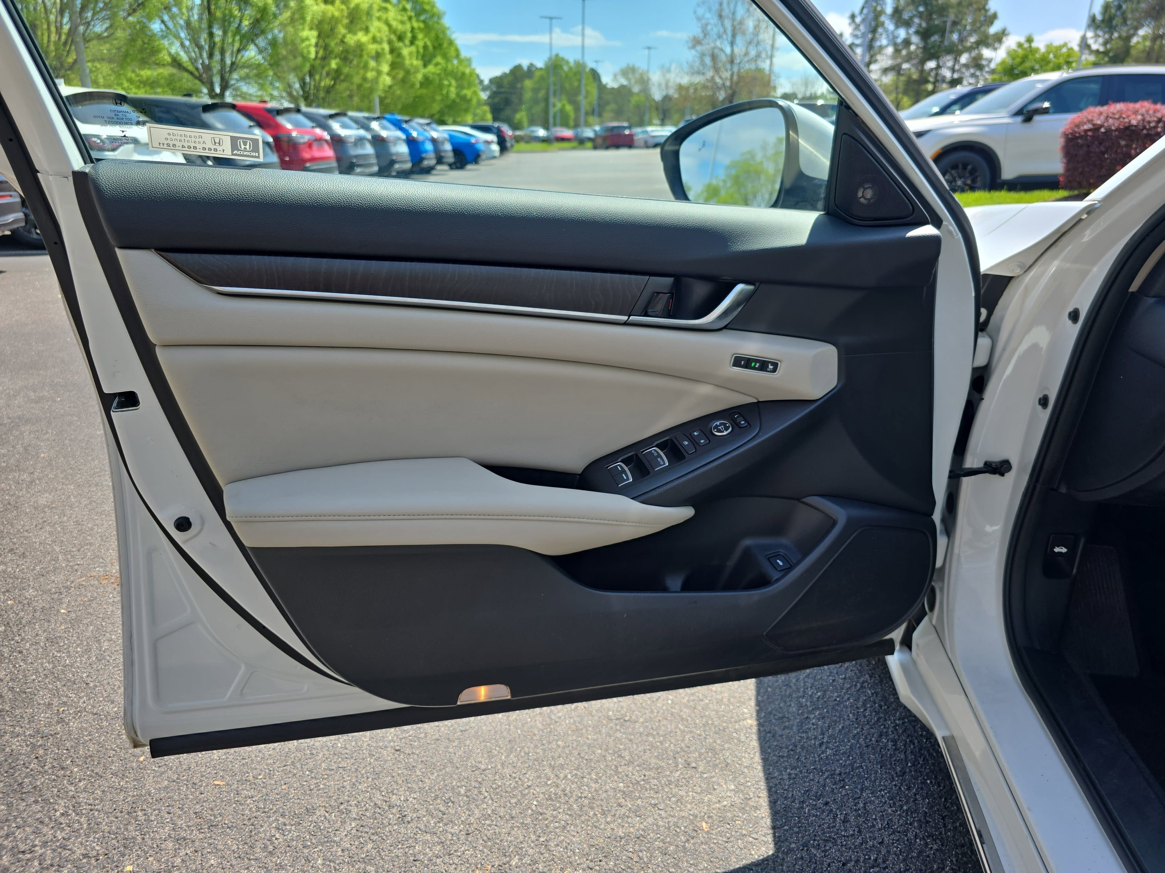 2021 Honda Accord Touring 2.0T Auto