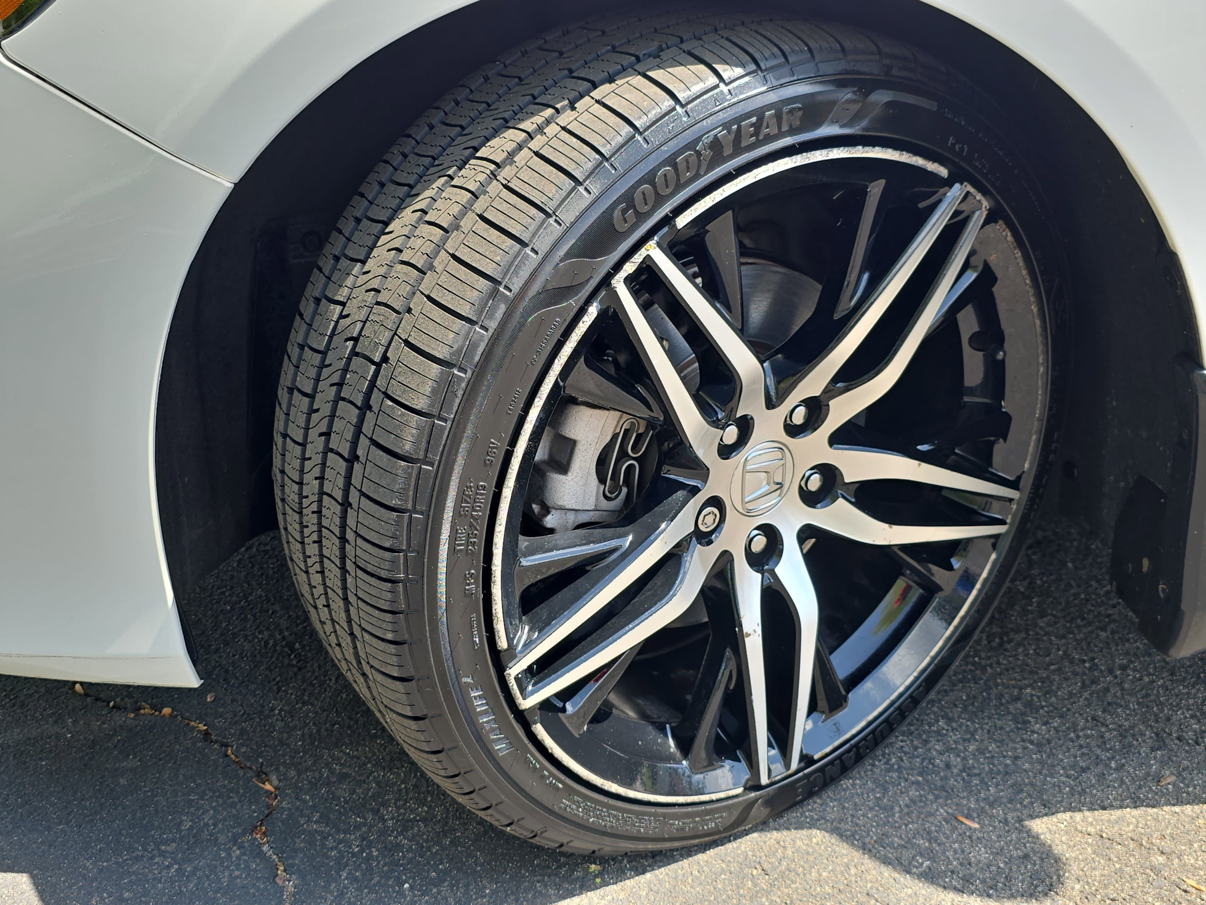 2021 Honda Accord Touring 2.0T Auto