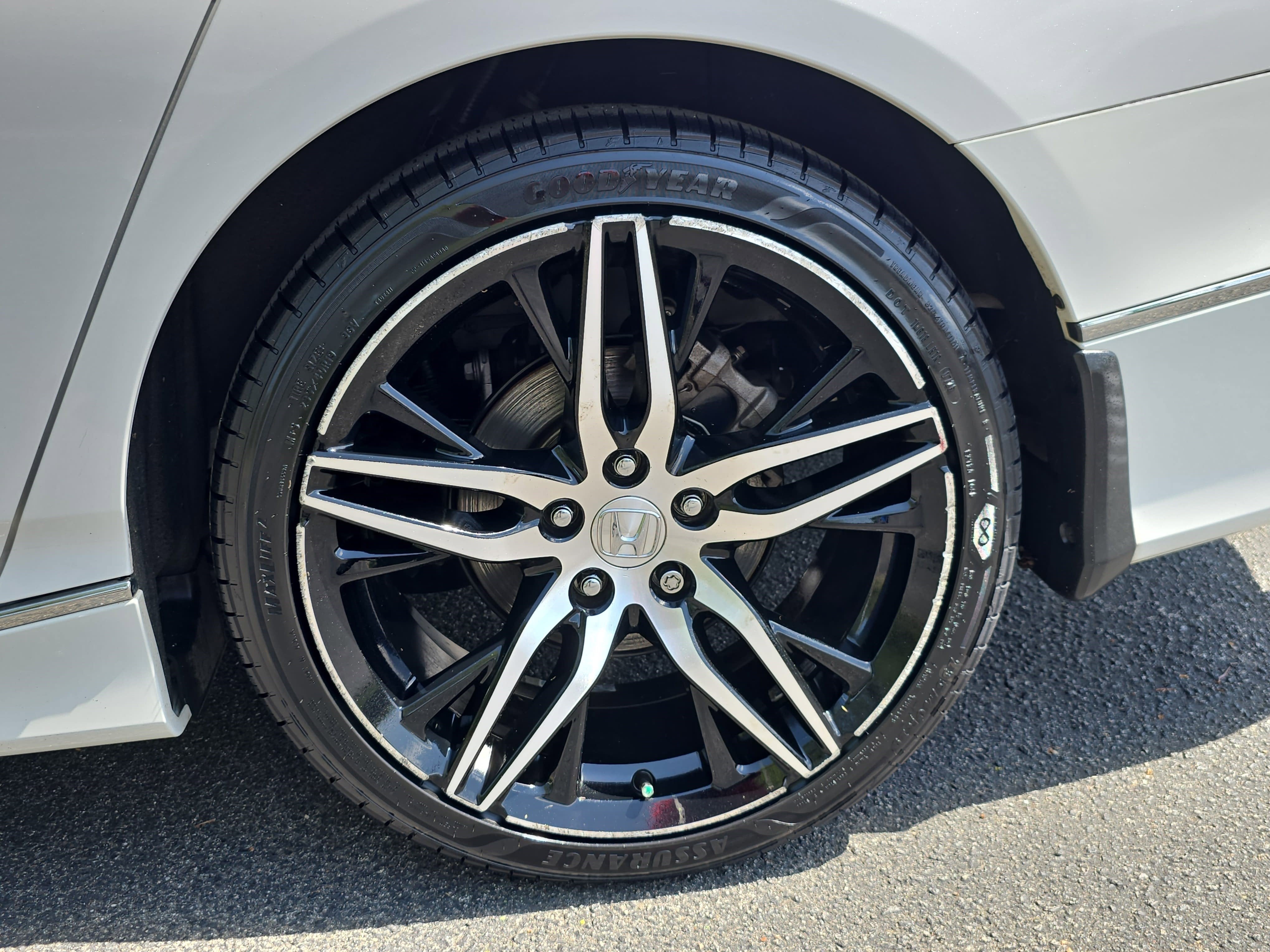 2021 Honda Accord Touring 2.0T Auto