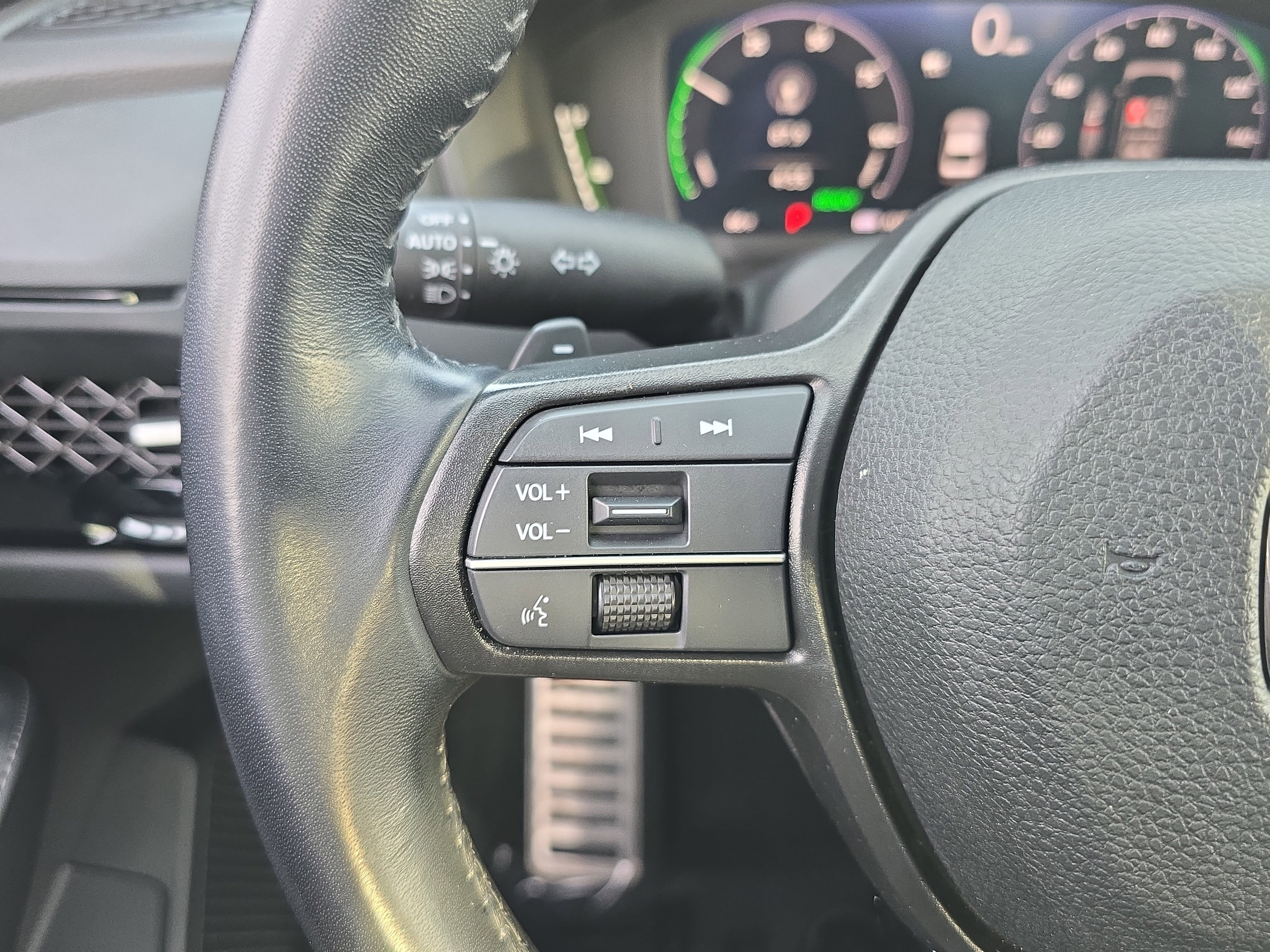 2023 Honda Accord Hybrid Base