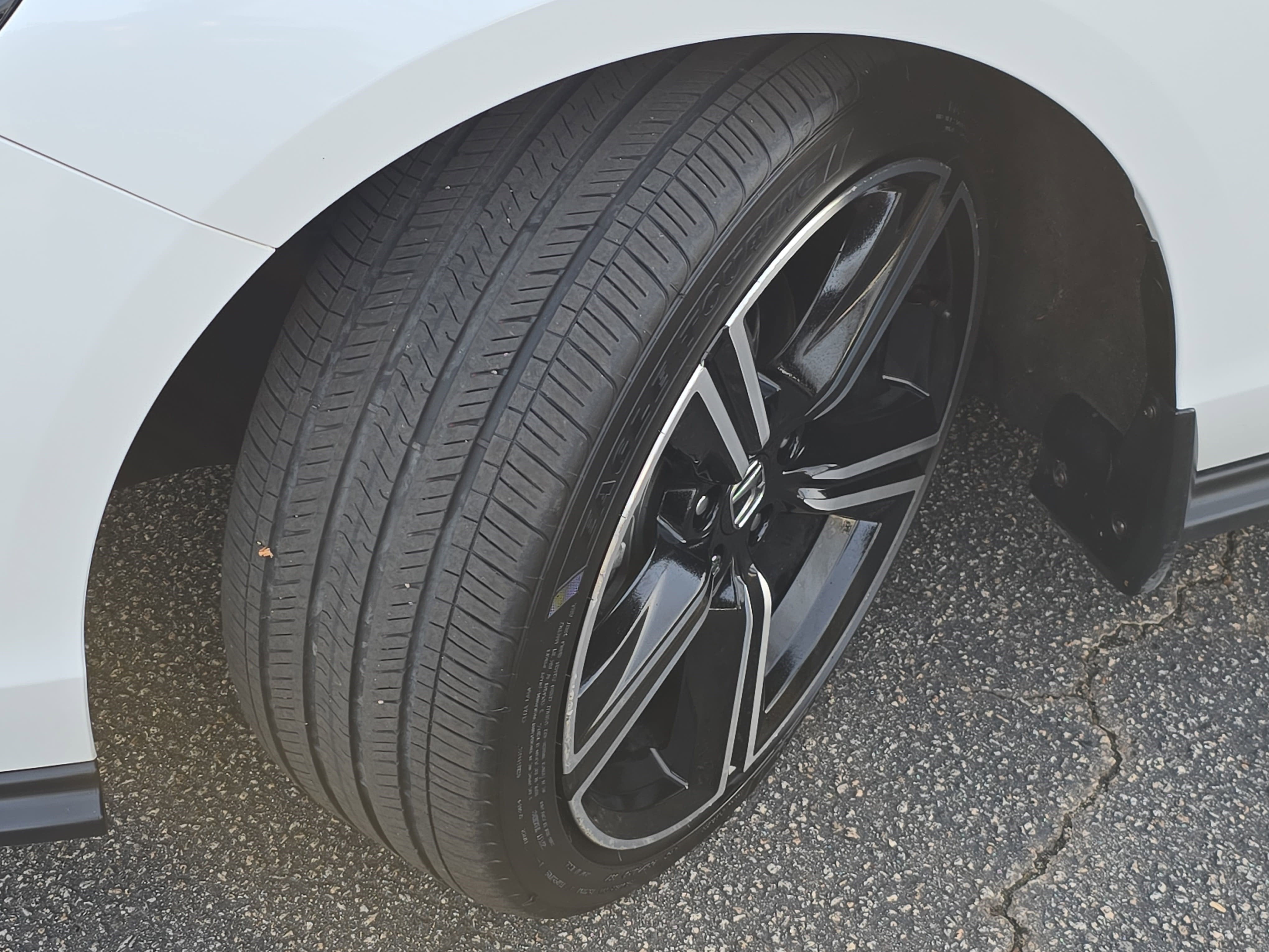 2023 Honda Accord Hybrid Base