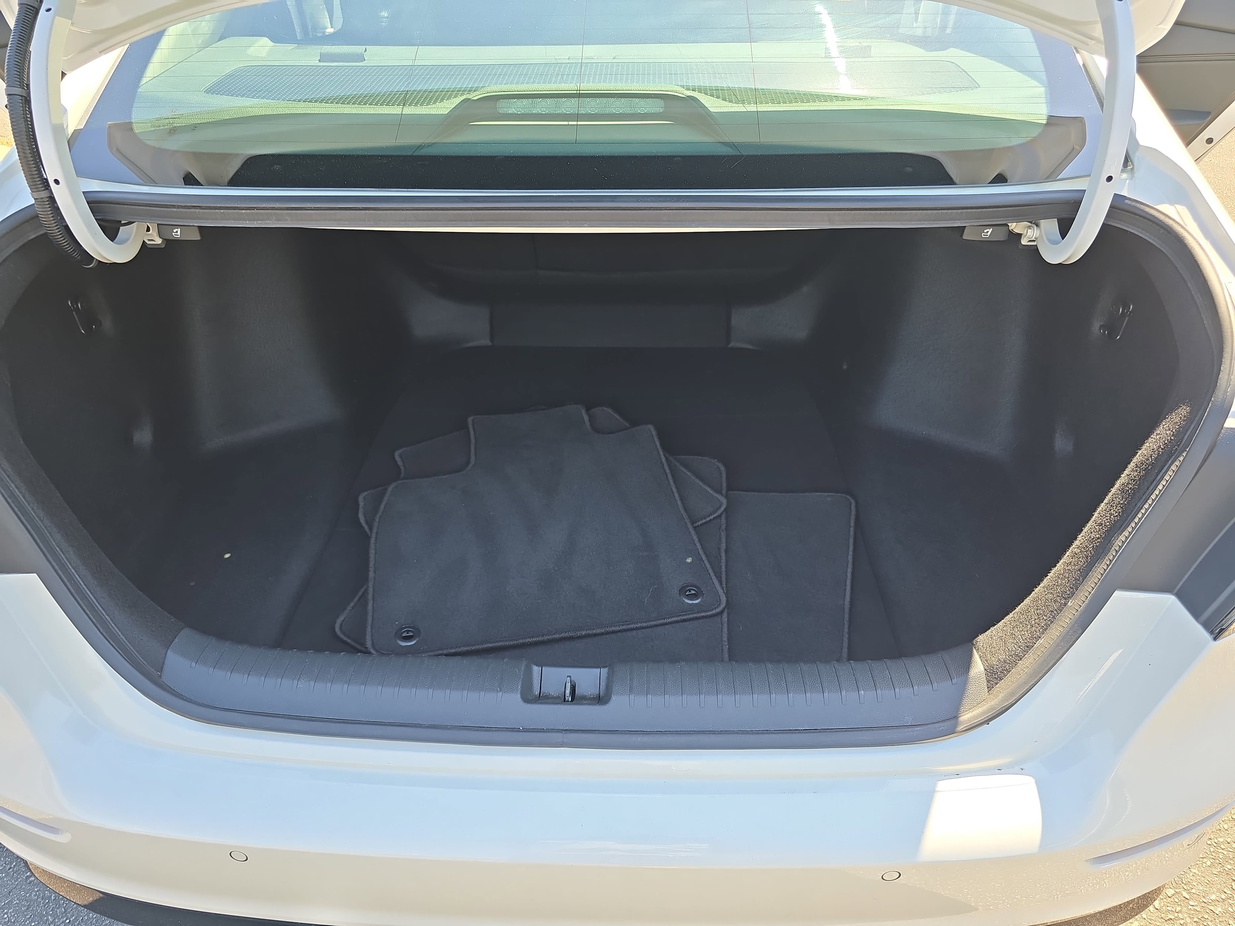 2023 Honda Accord Hybrid Base