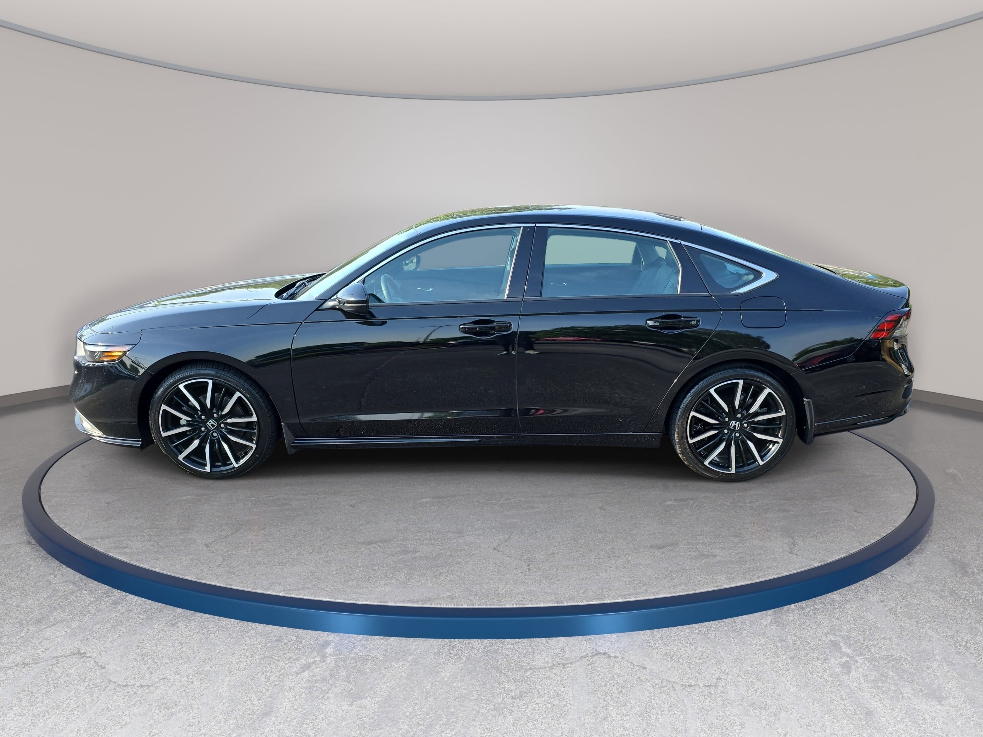 2023 Honda Accord Hybrid Base