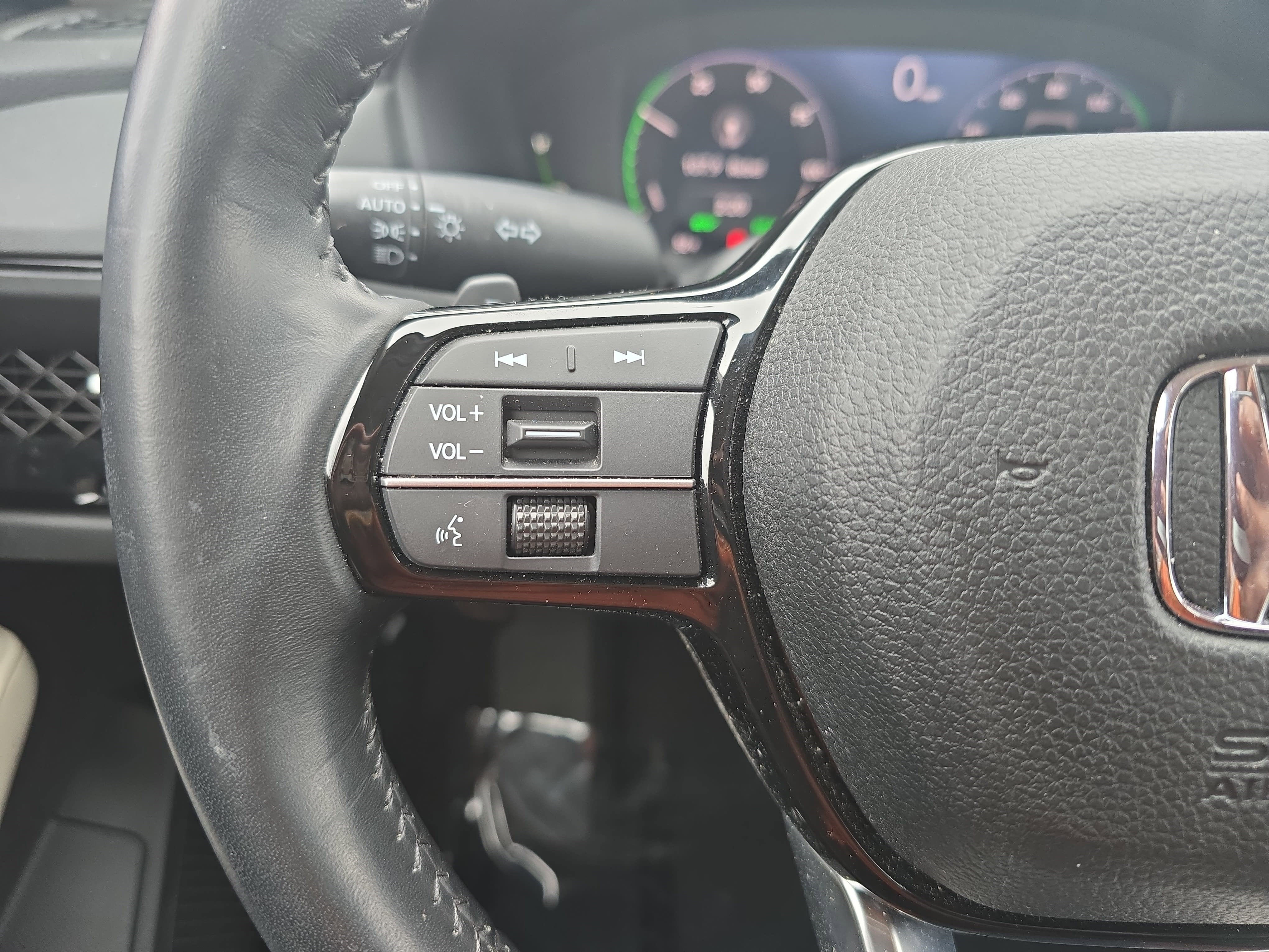 2023 Honda Accord Hybrid Base