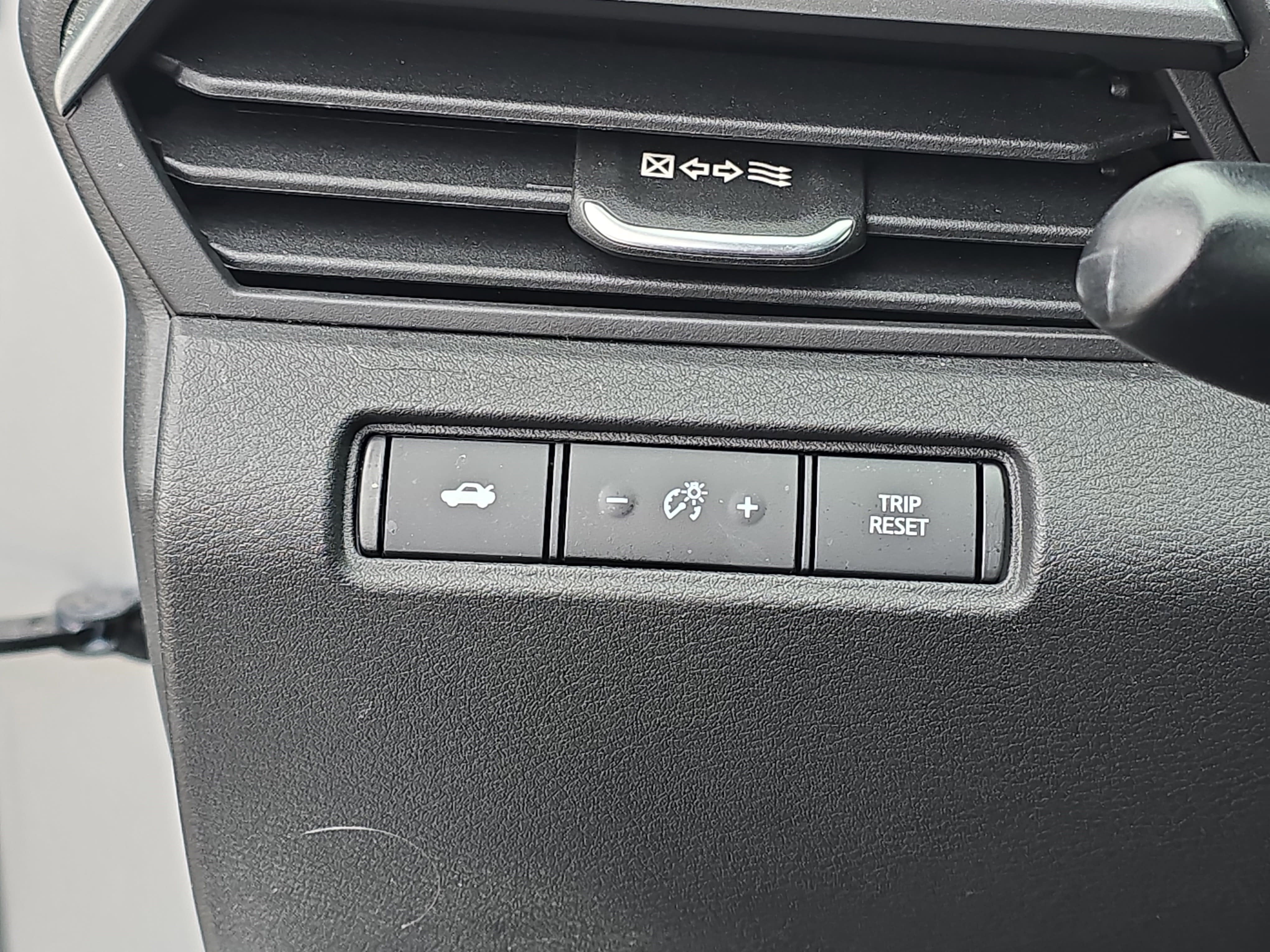 2023 Nissan Altima 2.5 SR Sedan