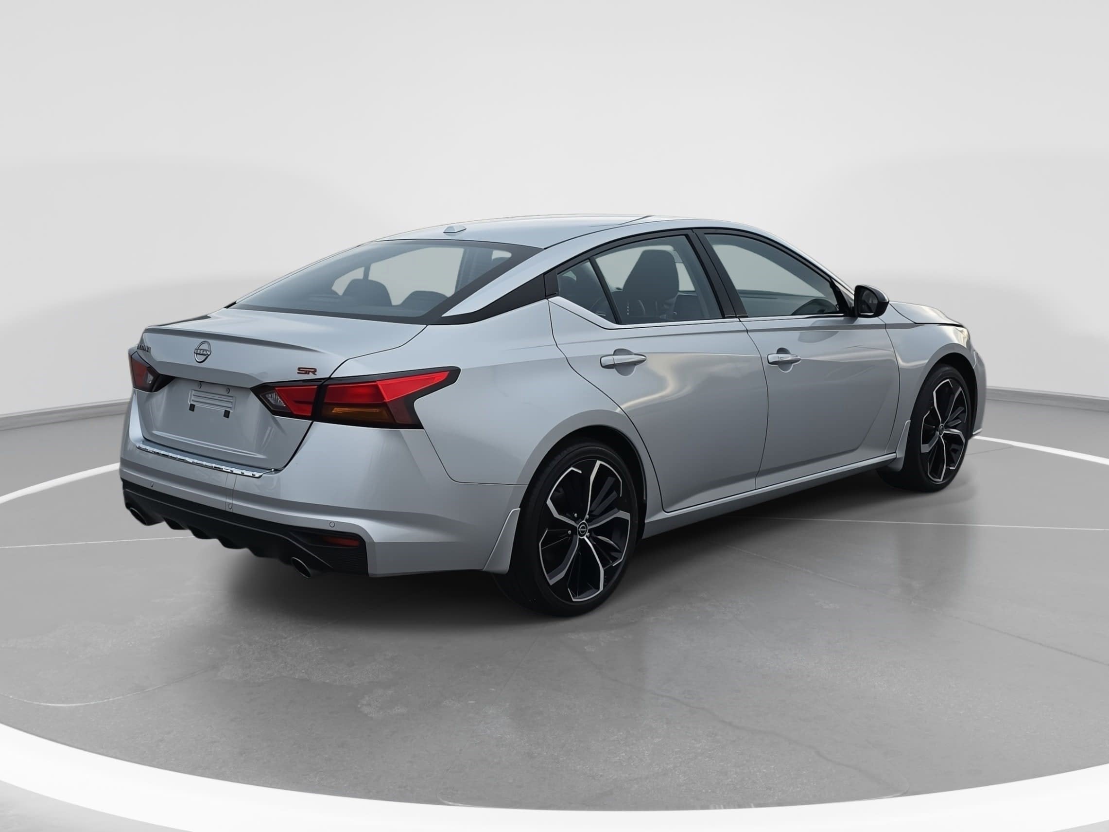 2023 Nissan Altima 2.5 SR Sedan