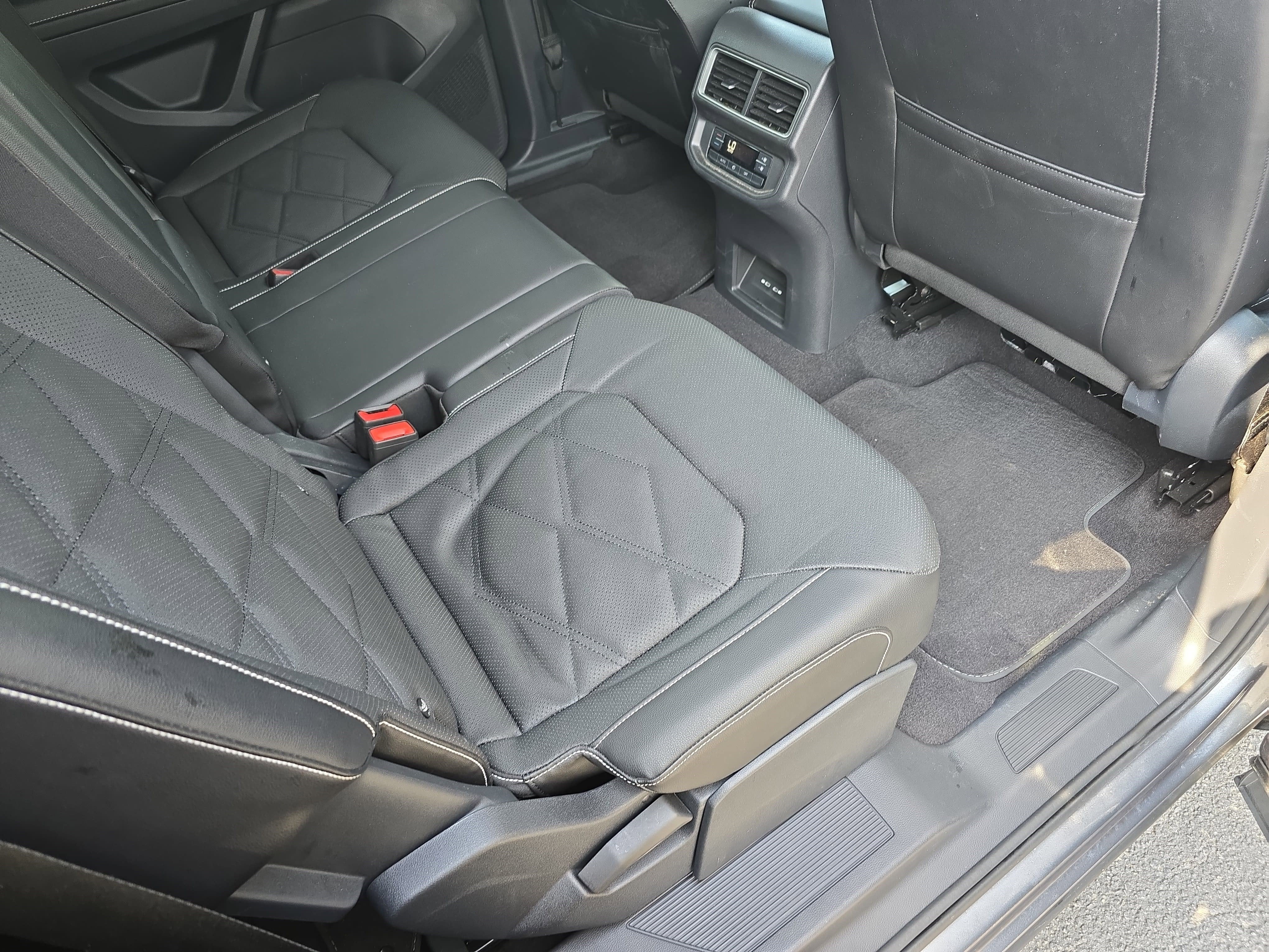 2024 Volkswagen Atlas 2.0T SE 4MOTION