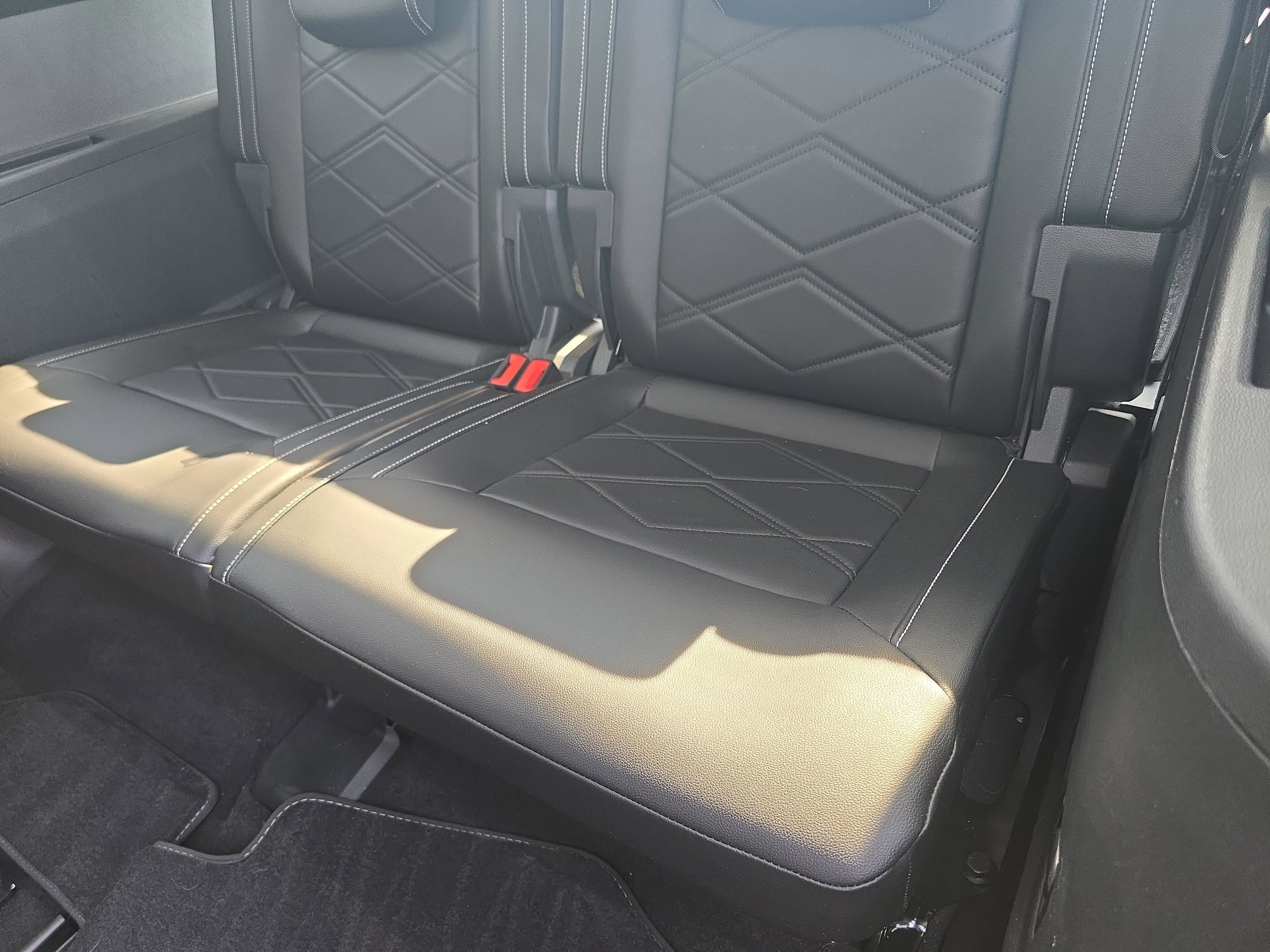 2024 Volkswagen Atlas 2.0T SE 4MOTION