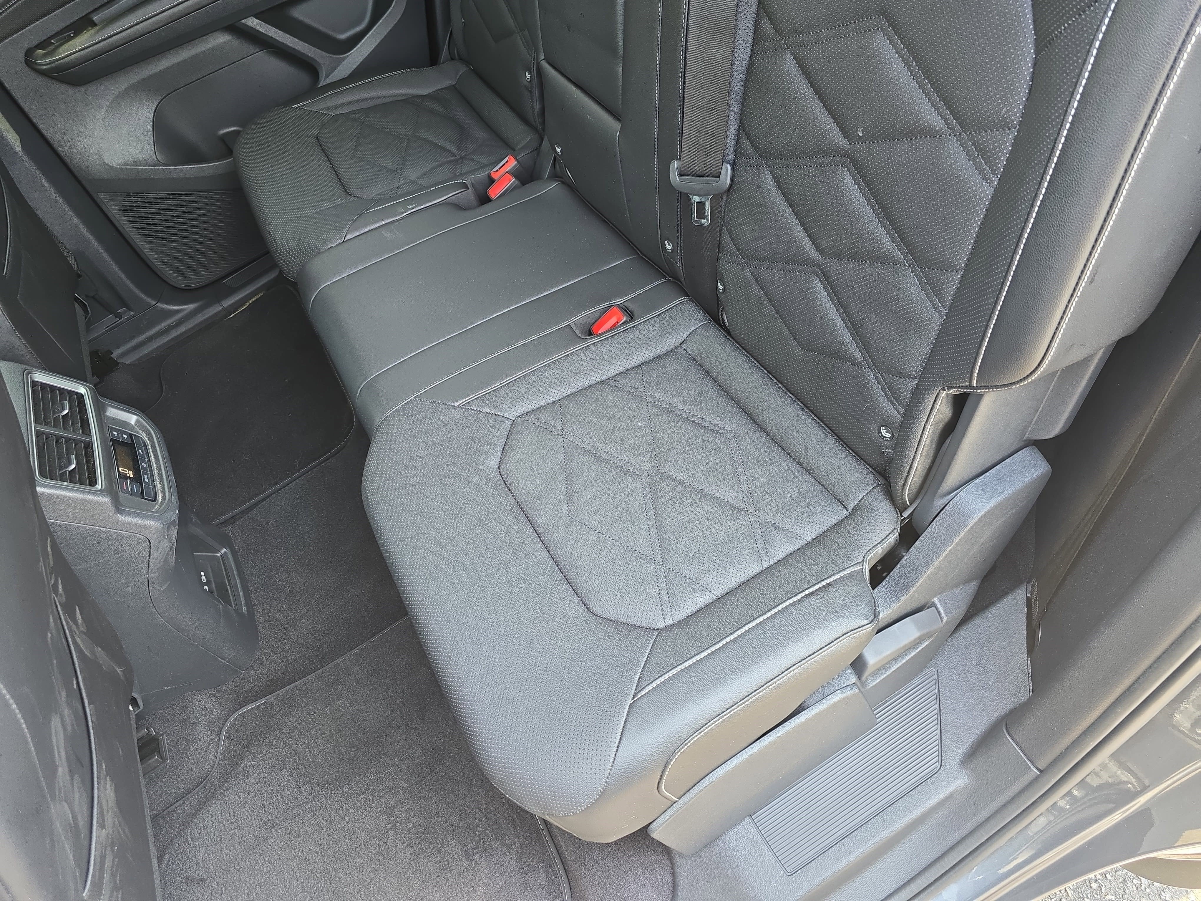 2024 Volkswagen Atlas 2.0T SE 4MOTION