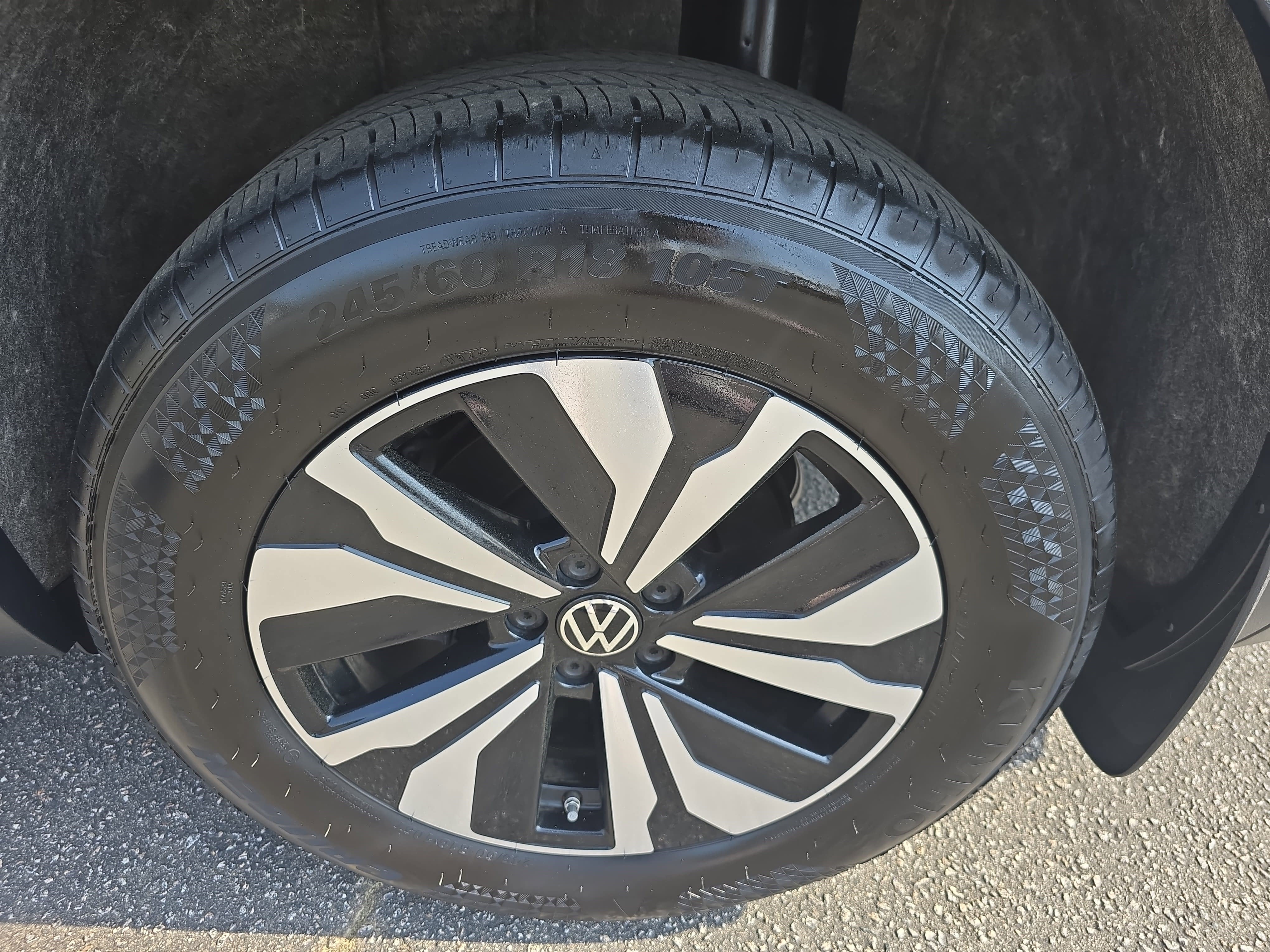 2024 Volkswagen Atlas 2.0T SE 4MOTION