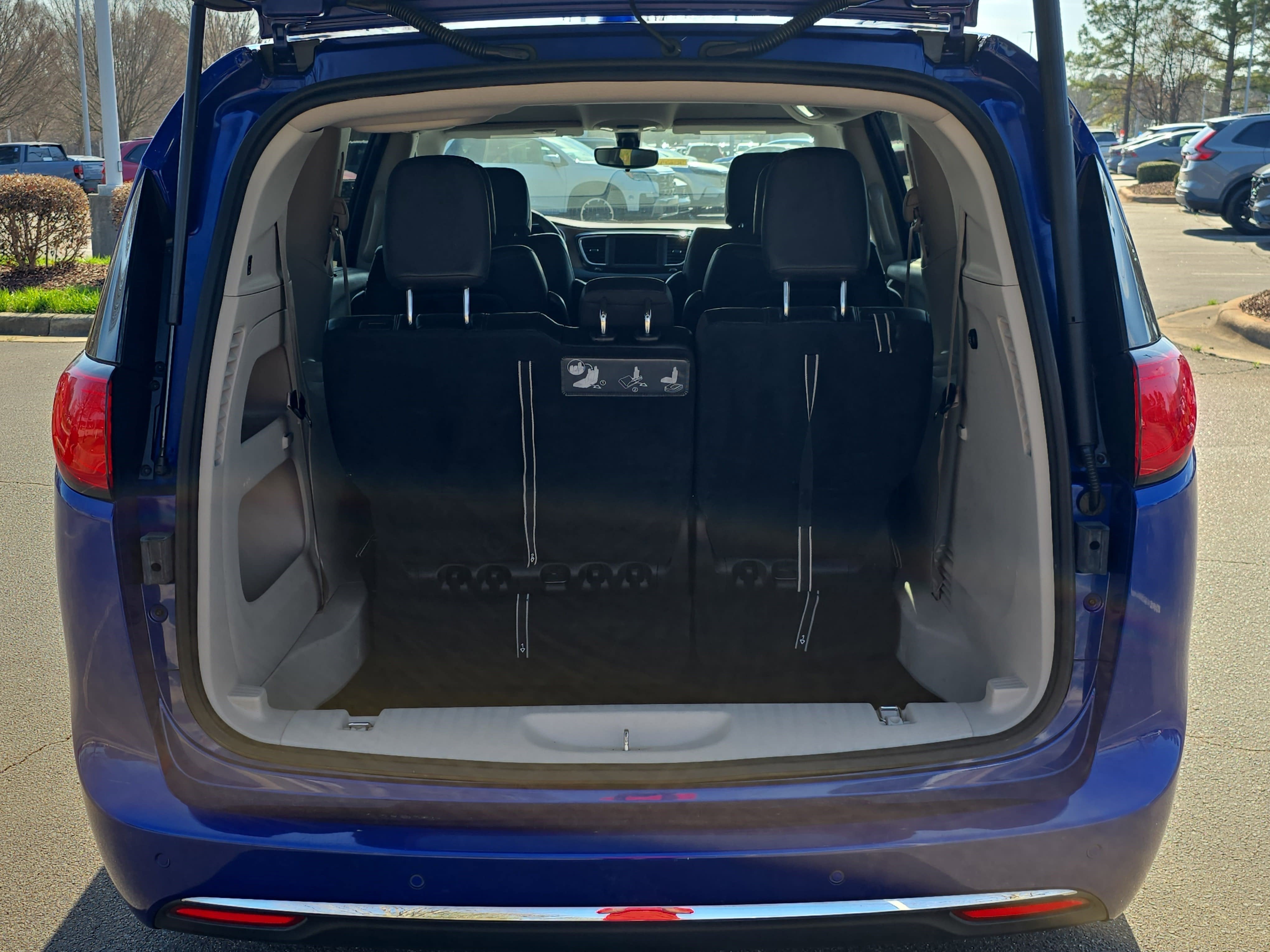 2018 Chrysler Pacifica Touring L FWD