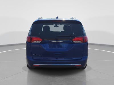2018 Chrysler Pacifica Touring L FWD