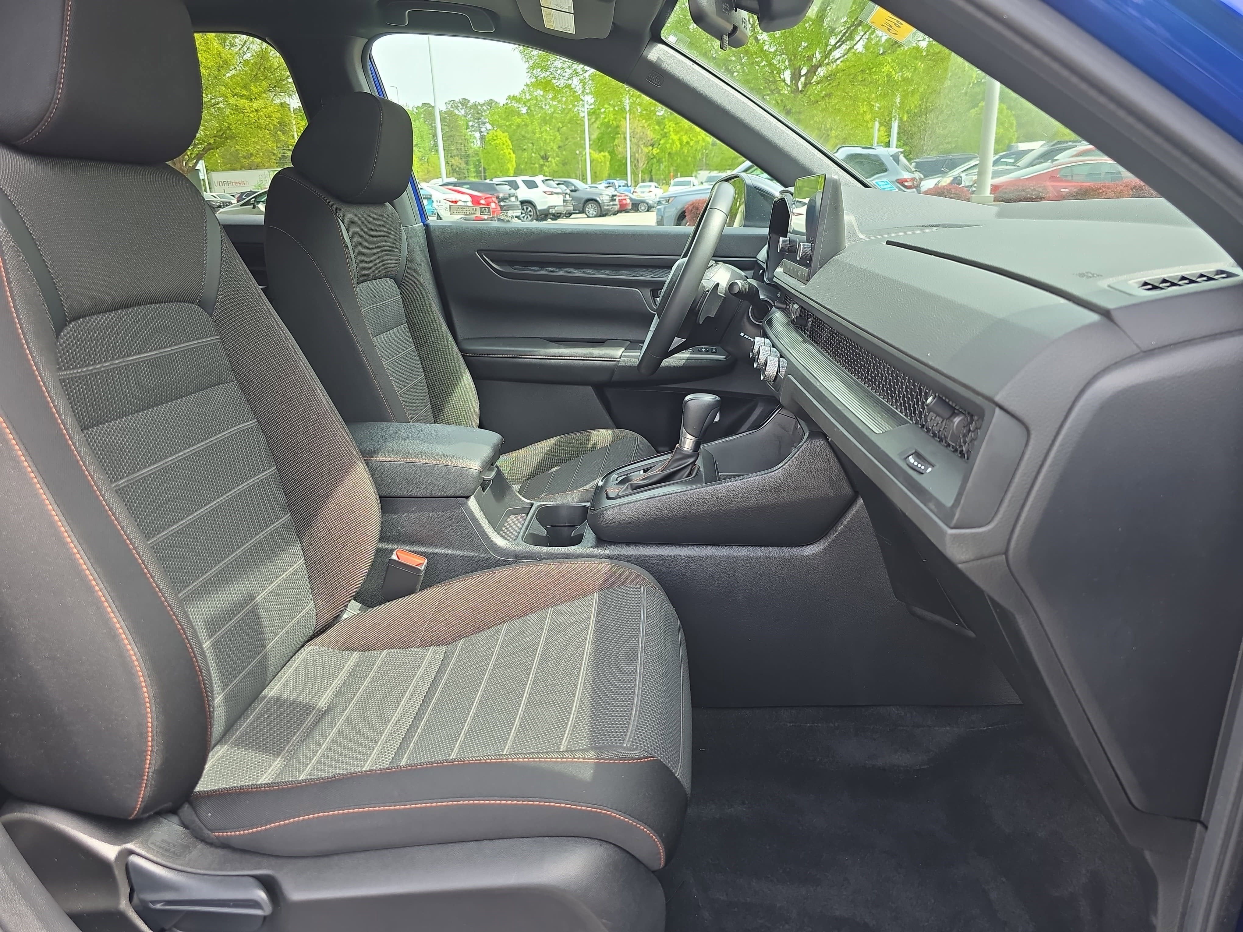 2023 Honda CR-V Hybrid Base