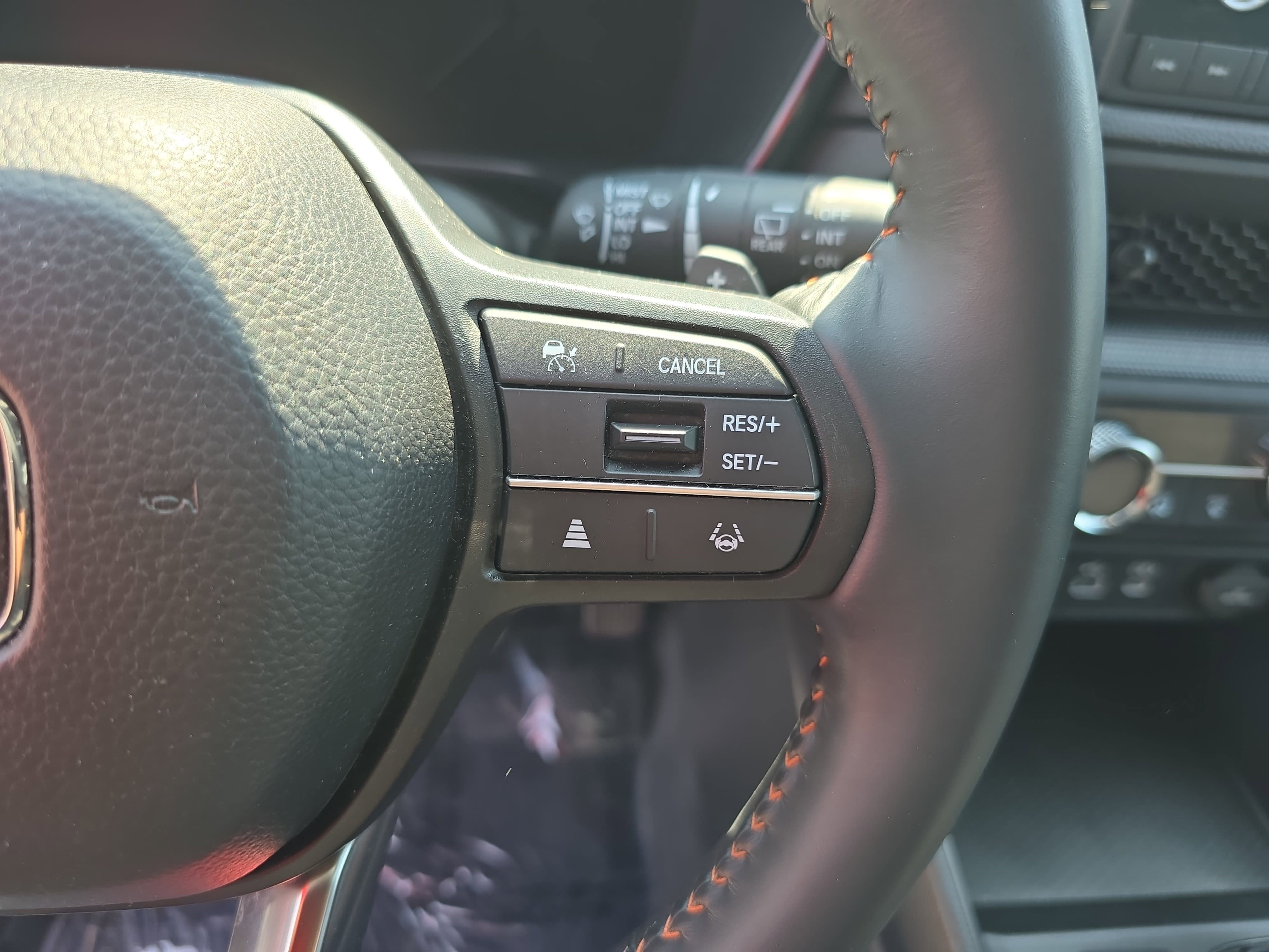 2023 Honda CR-V Hybrid Base