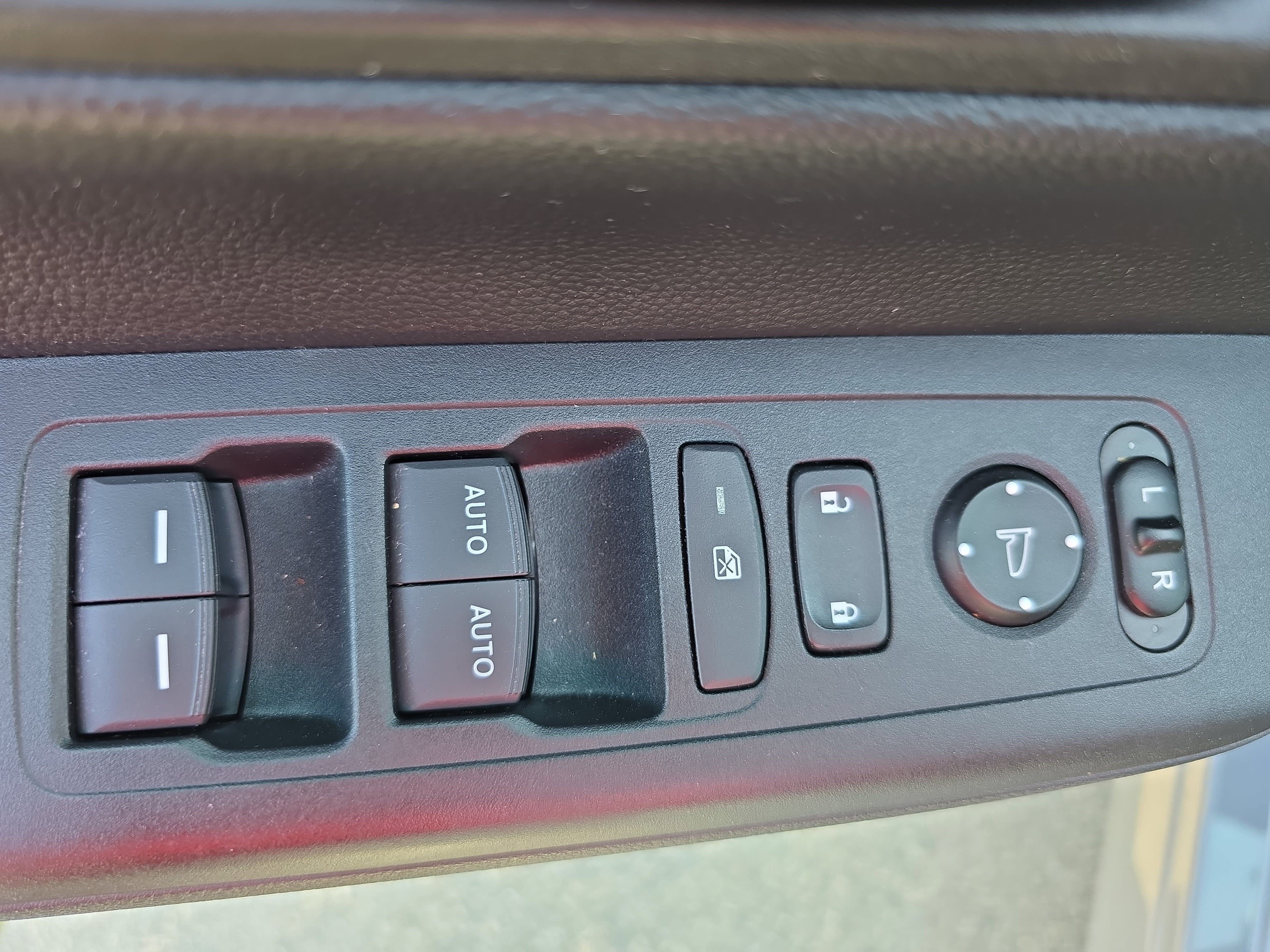 2023 Honda CR-V Hybrid Base