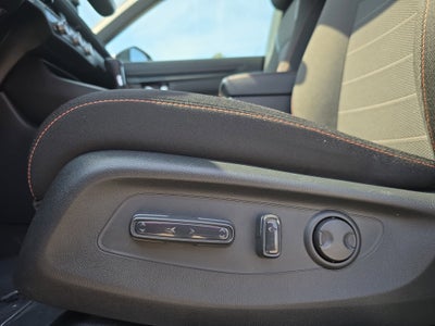 2023 Honda CR-V Hybrid Base