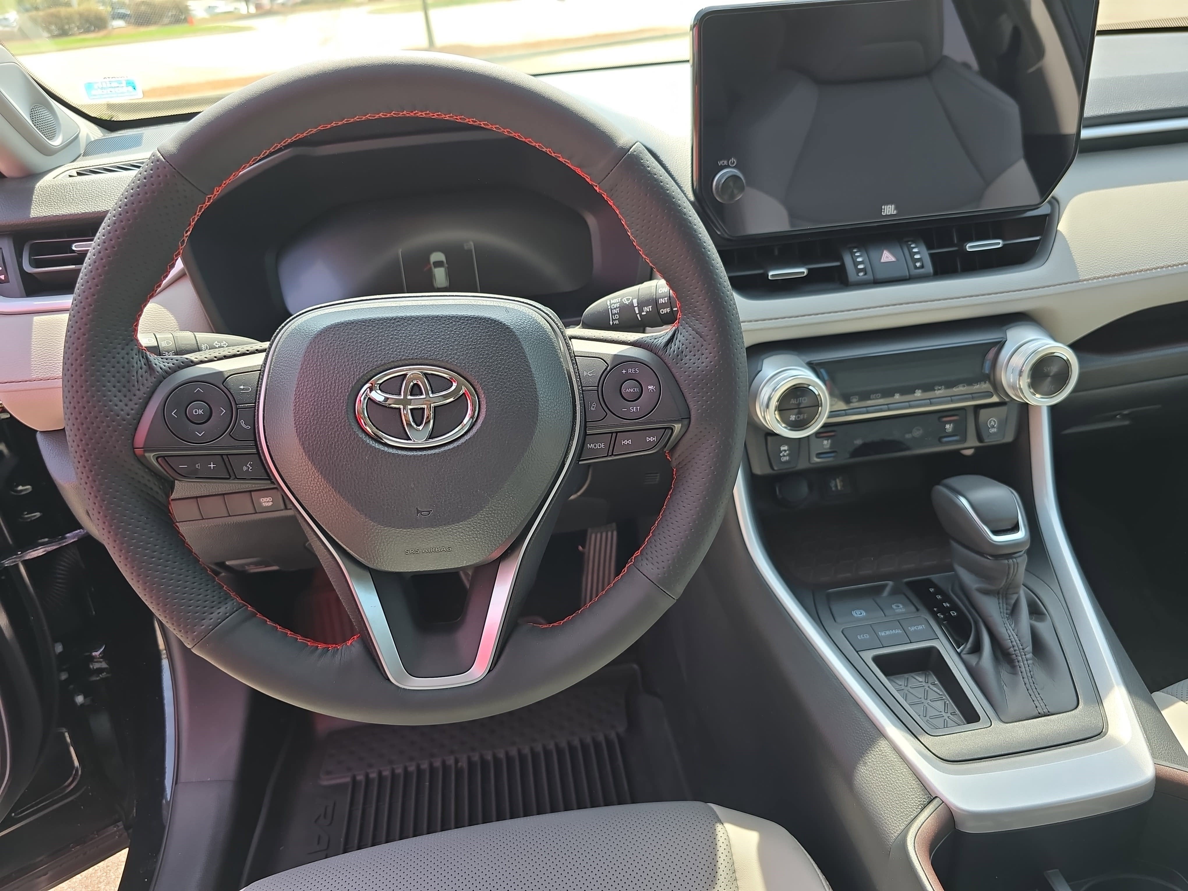 2025 Toyota RAV4 Limited FWD