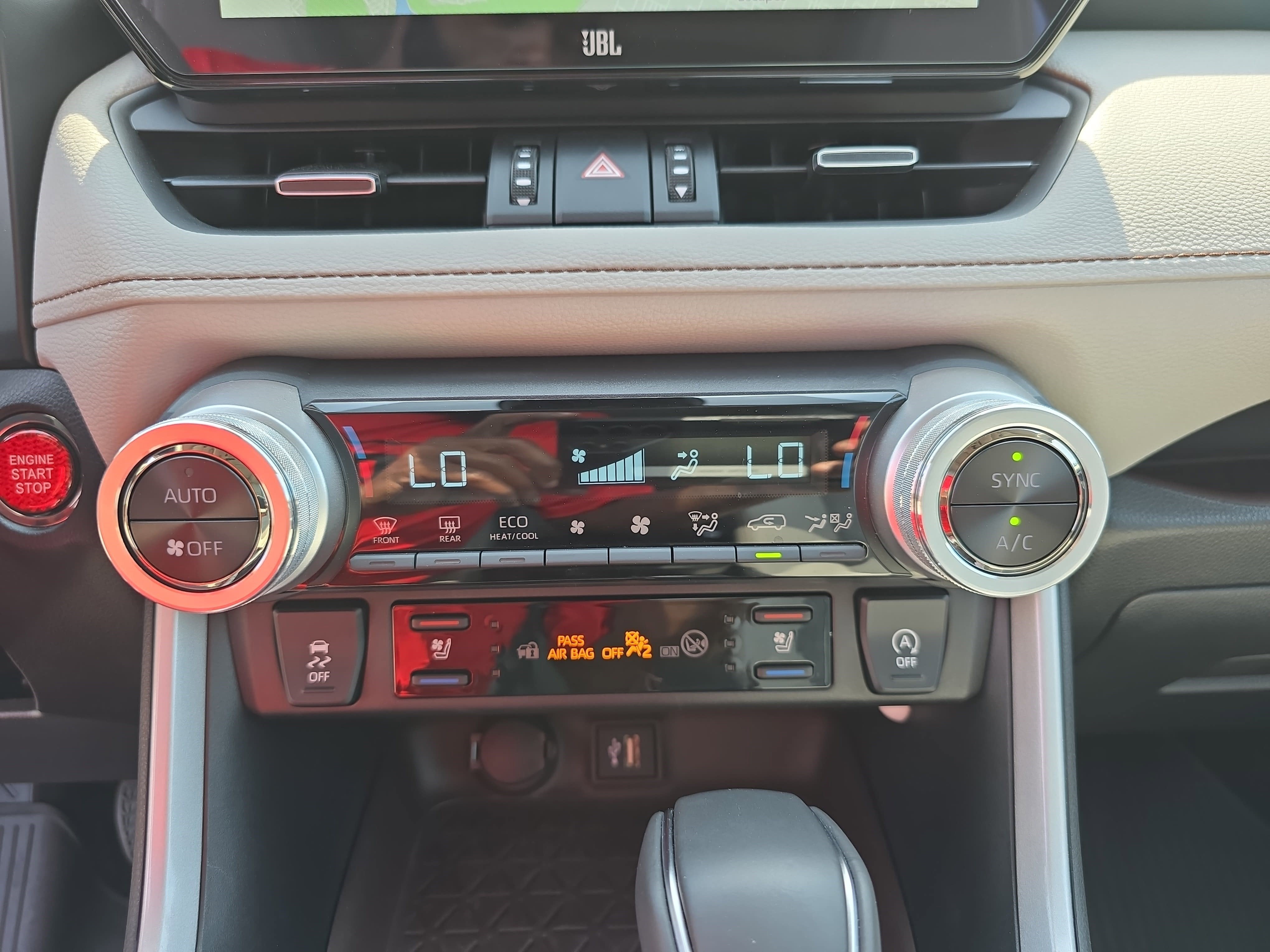 2025 Toyota RAV4 Limited FWD