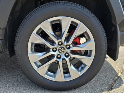 2025 Toyota RAV4 Limited FWD